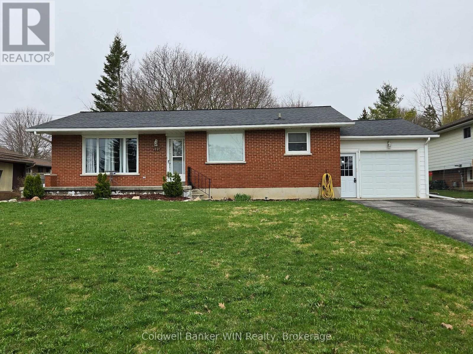185 MILLER STREET, Wellington North, Ontario