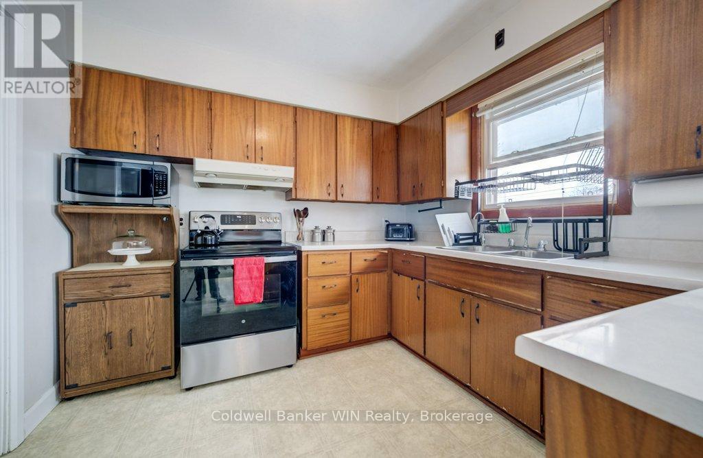 185 Miller Street, Wellington North, Ontario  N0G 2L3 - Photo 10 - X12818114