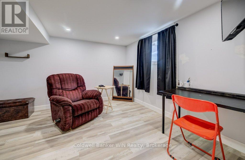 185 Miller Street, Wellington North, Ontario  N0G 2L3 - Photo 31 - X12818114