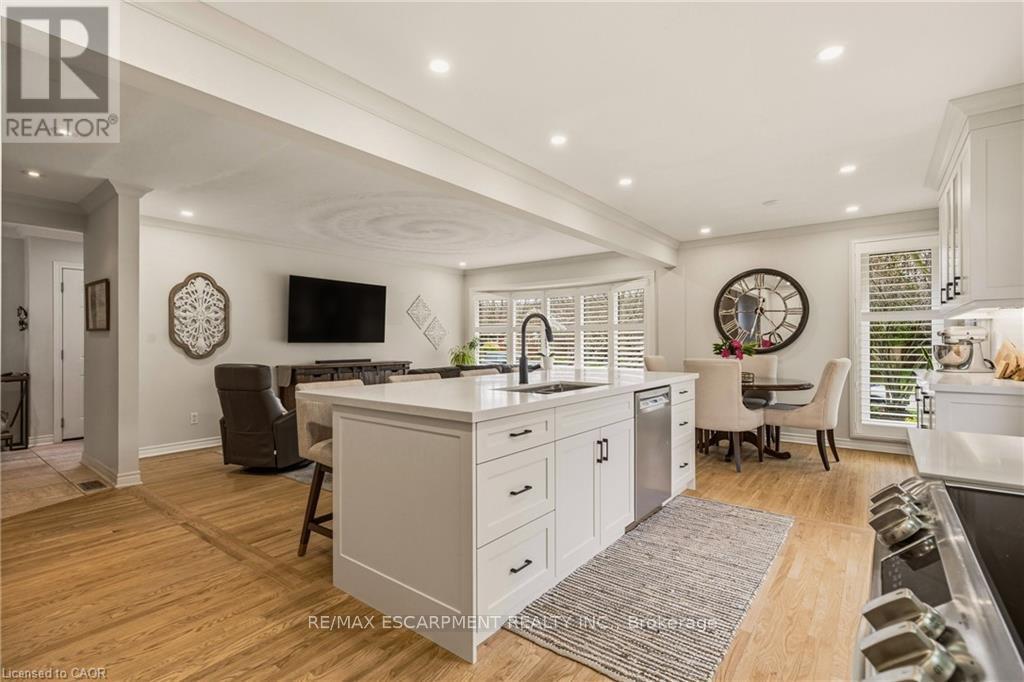 134 Little John Road, Hamilton, Ontario  L9H 4H3 - Photo 11 - X13013980