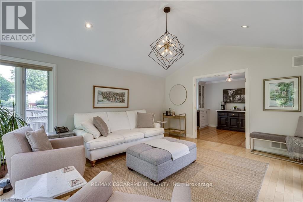 134 Little John Road, Hamilton, Ontario  L9H 4H3 - Photo 20 - X13013980