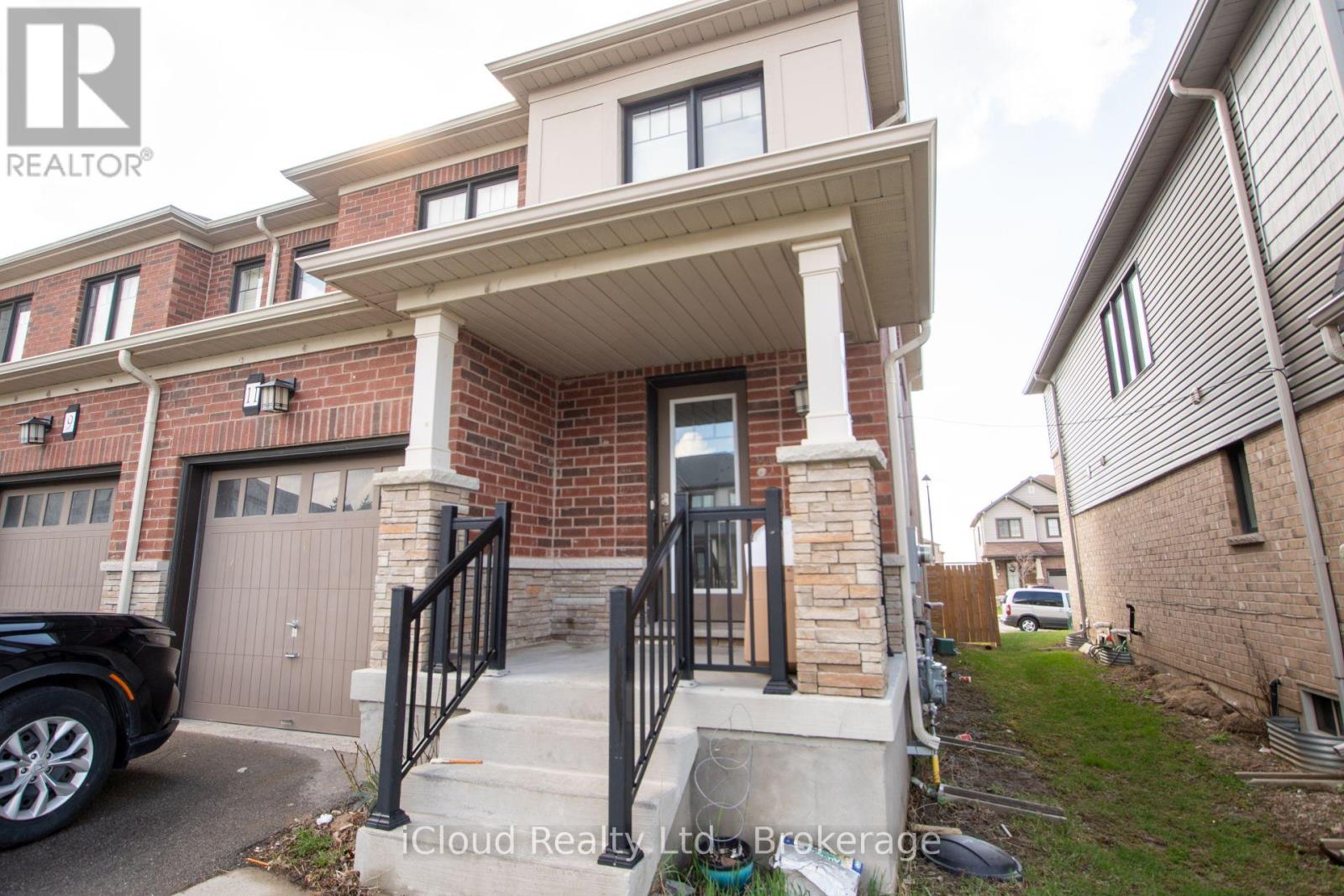 11 Sherway Street, Hamilton, Ontario  L8J 0J4 - Photo 2 - X13013998