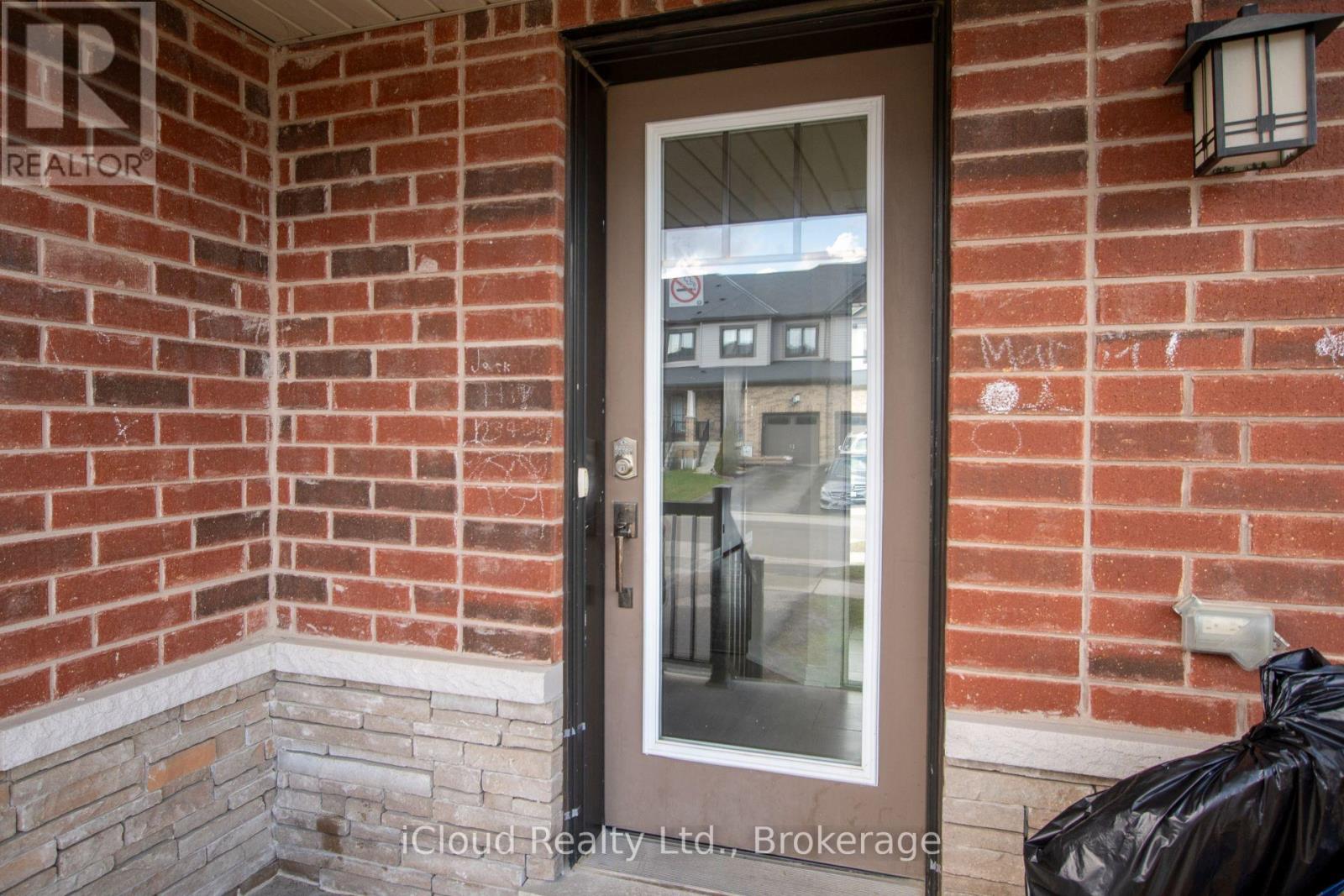 11 Sherway Street, Hamilton, Ontario  L8J 0J4 - Photo 3 - X13013998