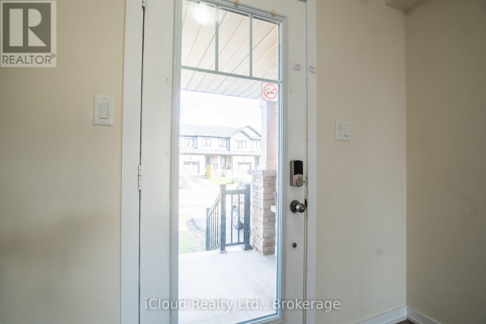 11 Sherway Street, Hamilton, Ontario  L8J 0J4 - Photo 4 - X13013998