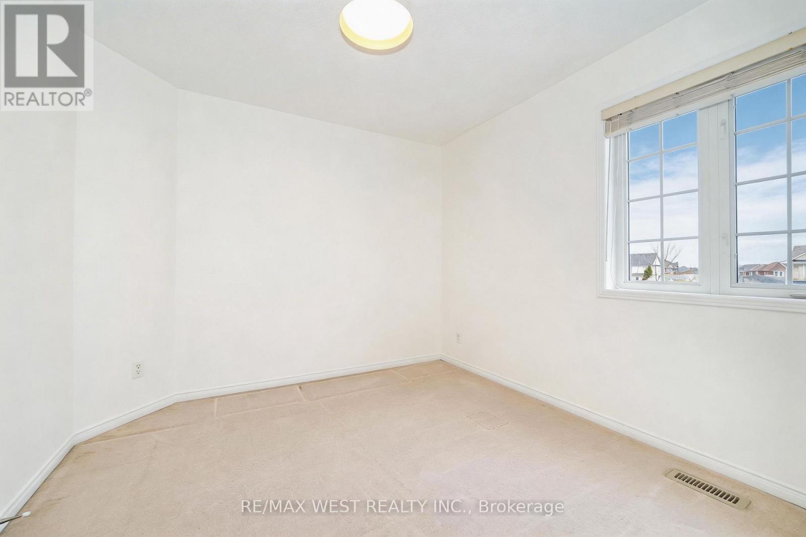 168 Gas Lamp Lane, Markham, Ontario  L6B 1K5 - Photo 16 - N12997024