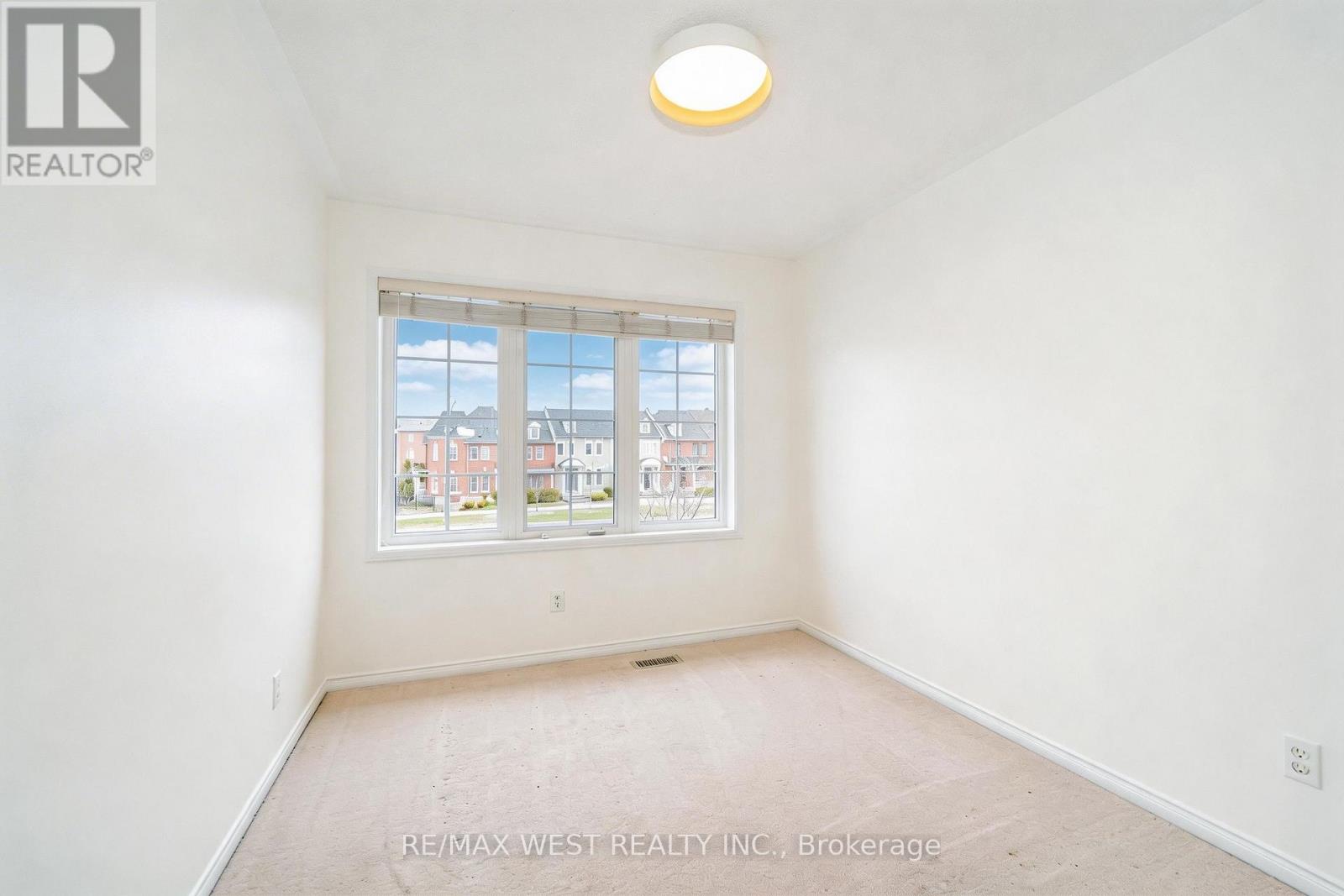 168 Gas Lamp Lane, Markham, Ontario  L6B 1K5 - Photo 18 - N12997024