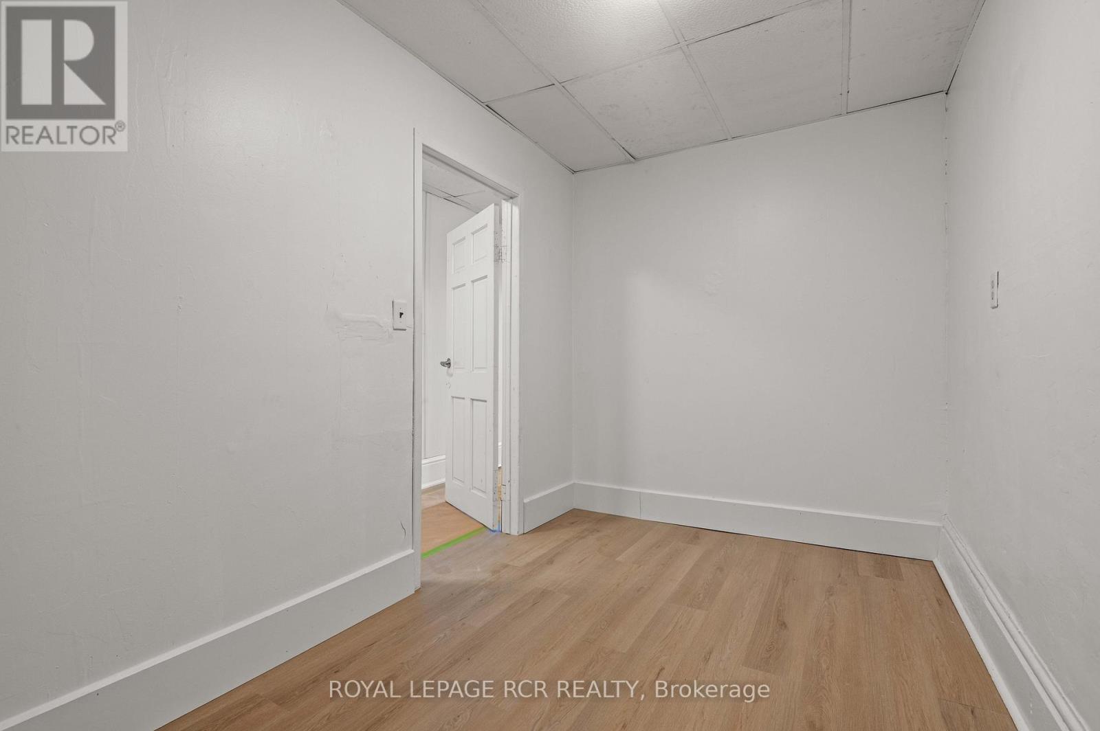 Upper - 137 Broadway, Orangeville, Ontario  L9W 1K2 - Photo 15 - W13013408