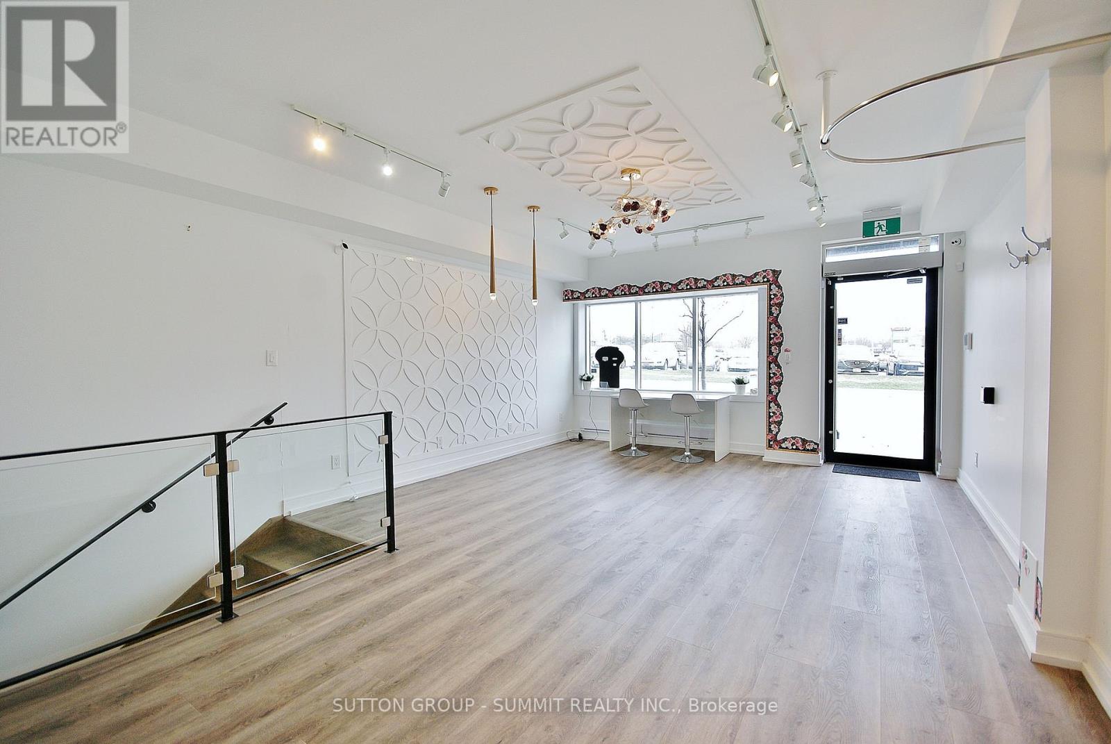 1012 Lagoon Street, Mississauga, Ontario  L5G 0B2 - Photo 6 - W13004214