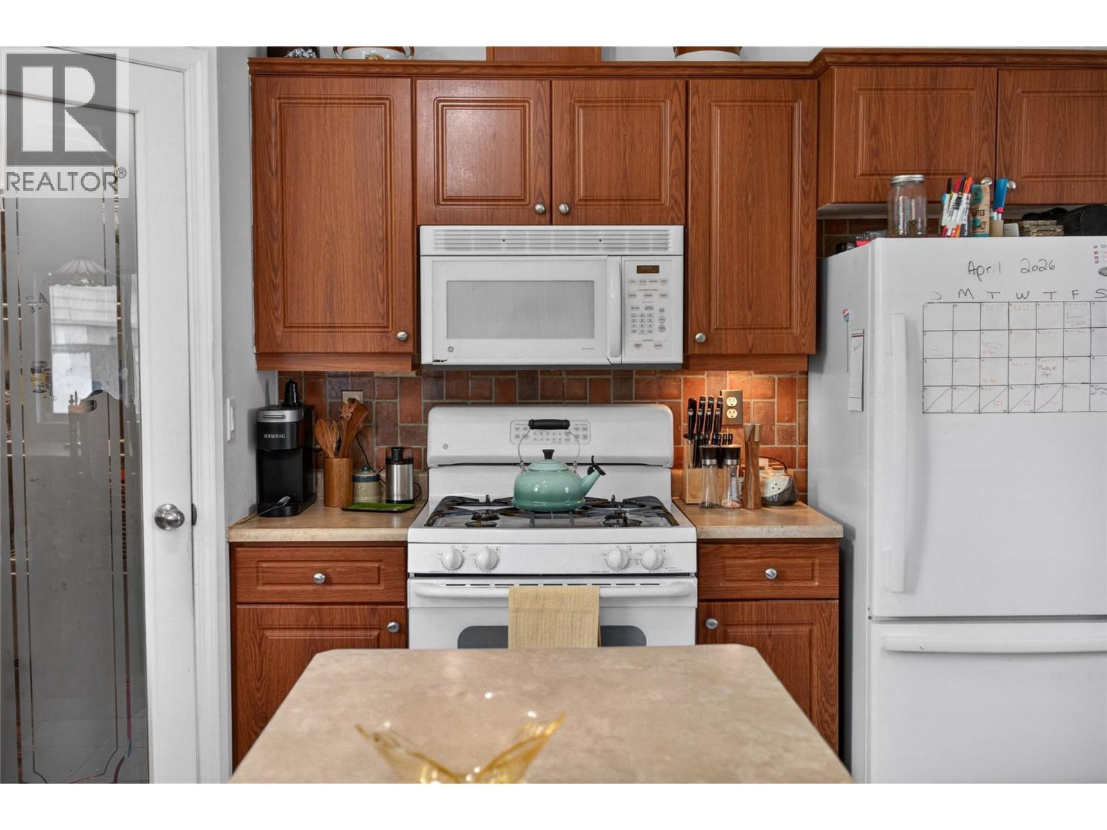 7330 Jaffray Village Loop Road, Jaffray, British Columbia  V0B 1T0 - Photo 11 - 10383692