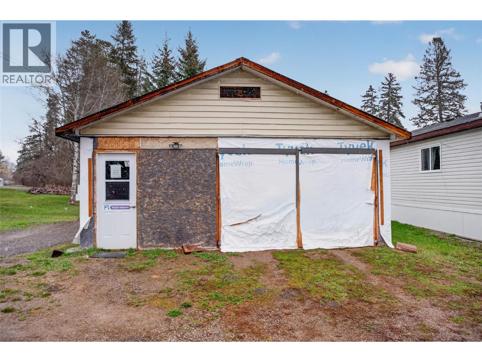 7330 Jaffray Village Loop Road, Jaffray, British Columbia  V0B 1T0 - Photo 39 - 10383692