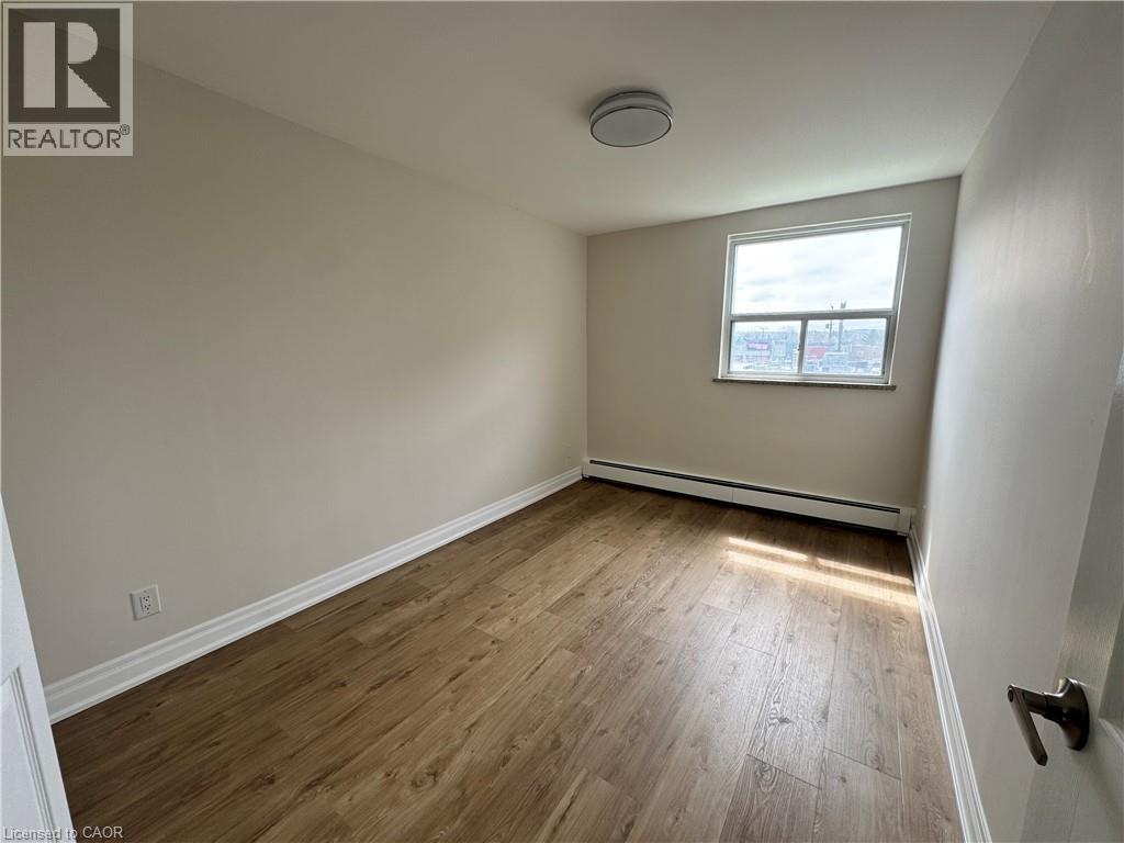 105 Tia Drive Unit# 305, Hamilton, Ontario  L8H 2N8 - Photo 7 - 40821986