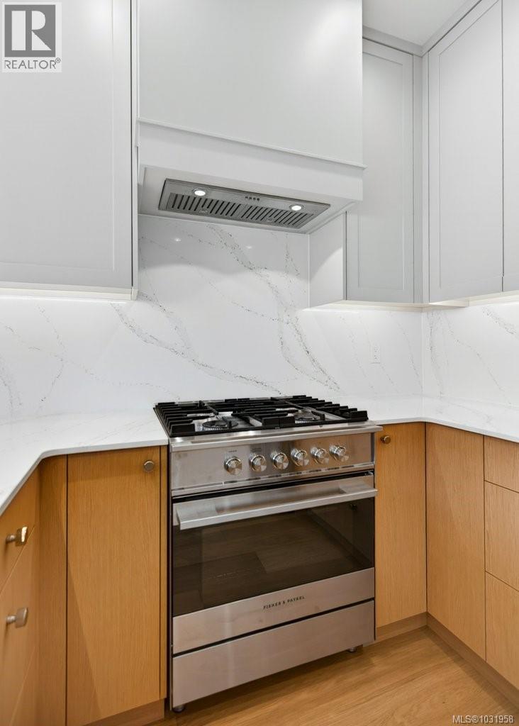 B 875 Grumman Pl, Comox, British Columbia  V9M 4H9 - Photo 6 - 1031958