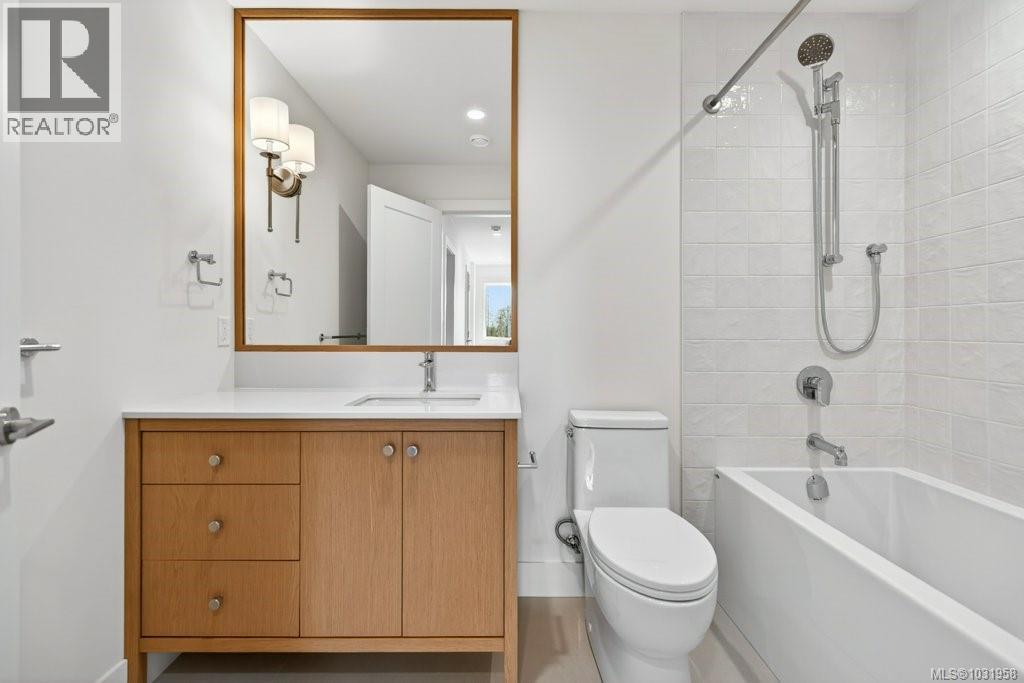 B 875 Grumman Pl, Comox, British Columbia  V9M 4H9 - Photo 27 - 1031958