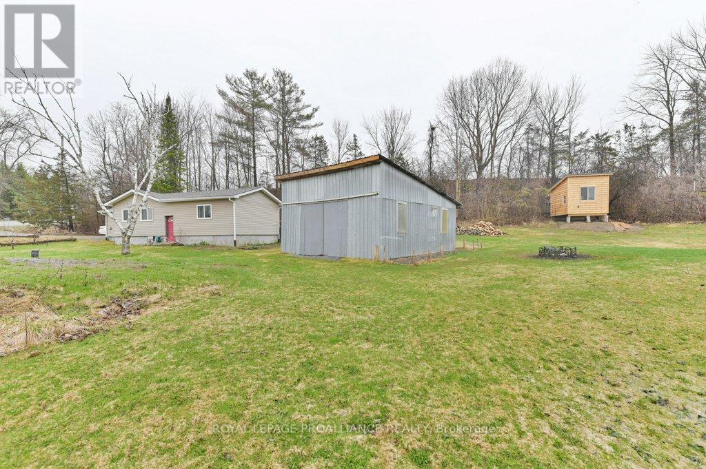 13 Mccauley Road, Quinte West, Ontario  K8V 5P6 - Photo 17 - X13014072