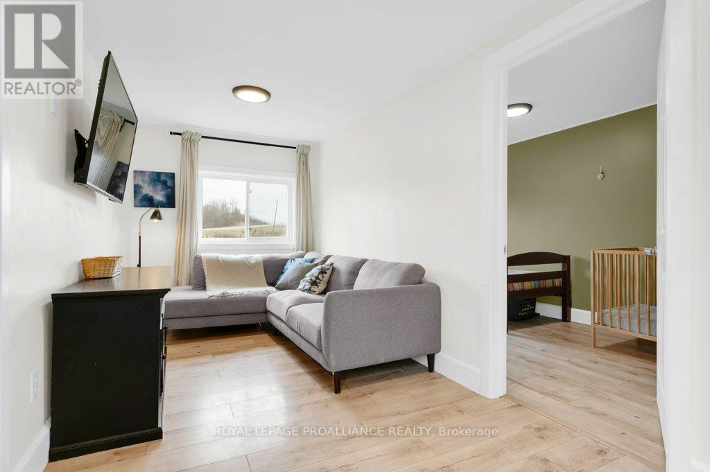 13 Mccauley Road, Quinte West, Ontario  K8V 5P6 - Photo 7 - X13014072