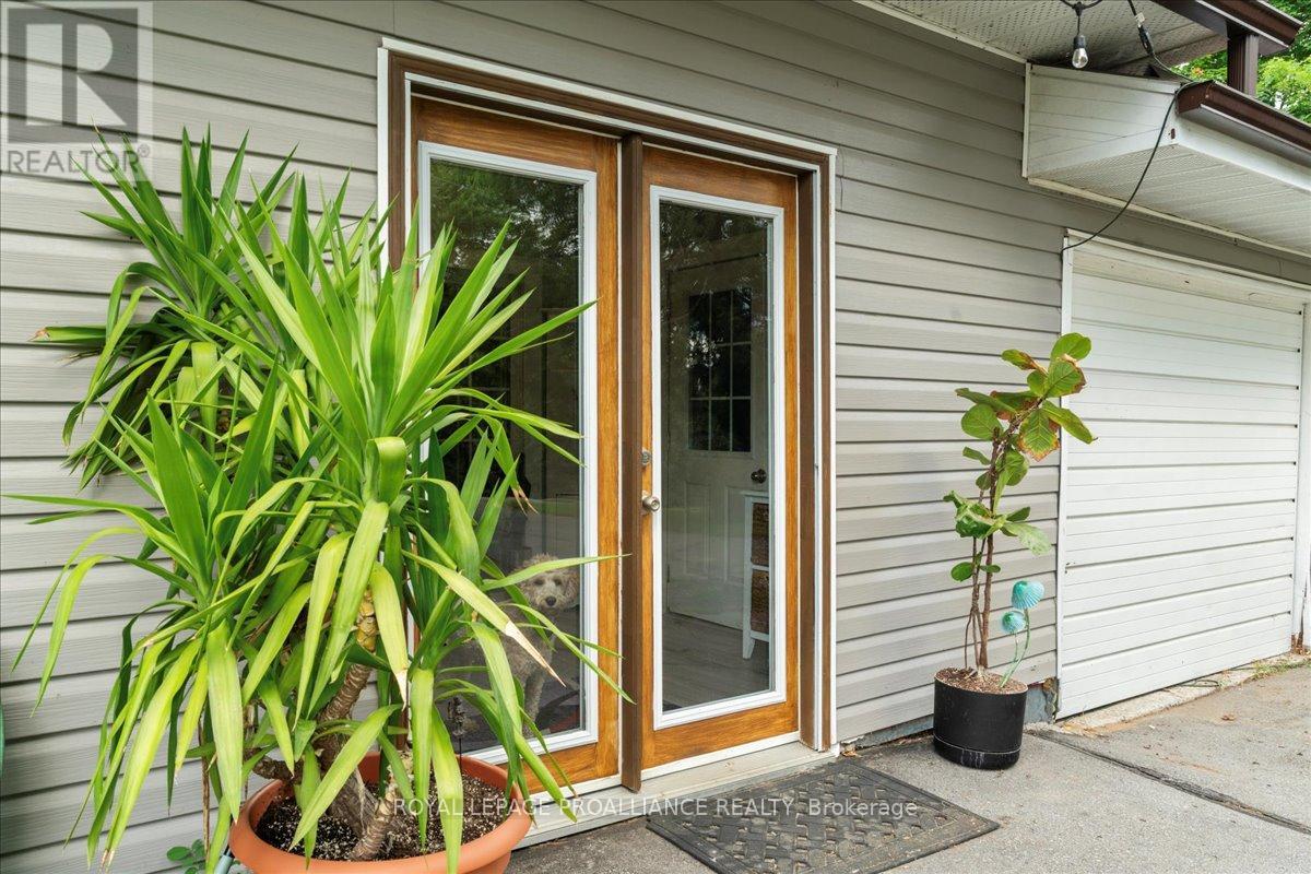 1023 Jewel Road, North Frontenac, Ontario  K0H 1K0 - Photo 38 - X13014224