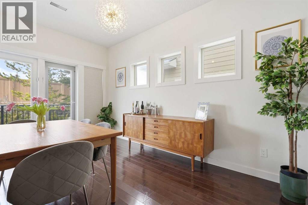 86 Cougar Ridge Landing Sw, Calgary, Alberta  T3H 0X8 - Photo 11 - A2300043