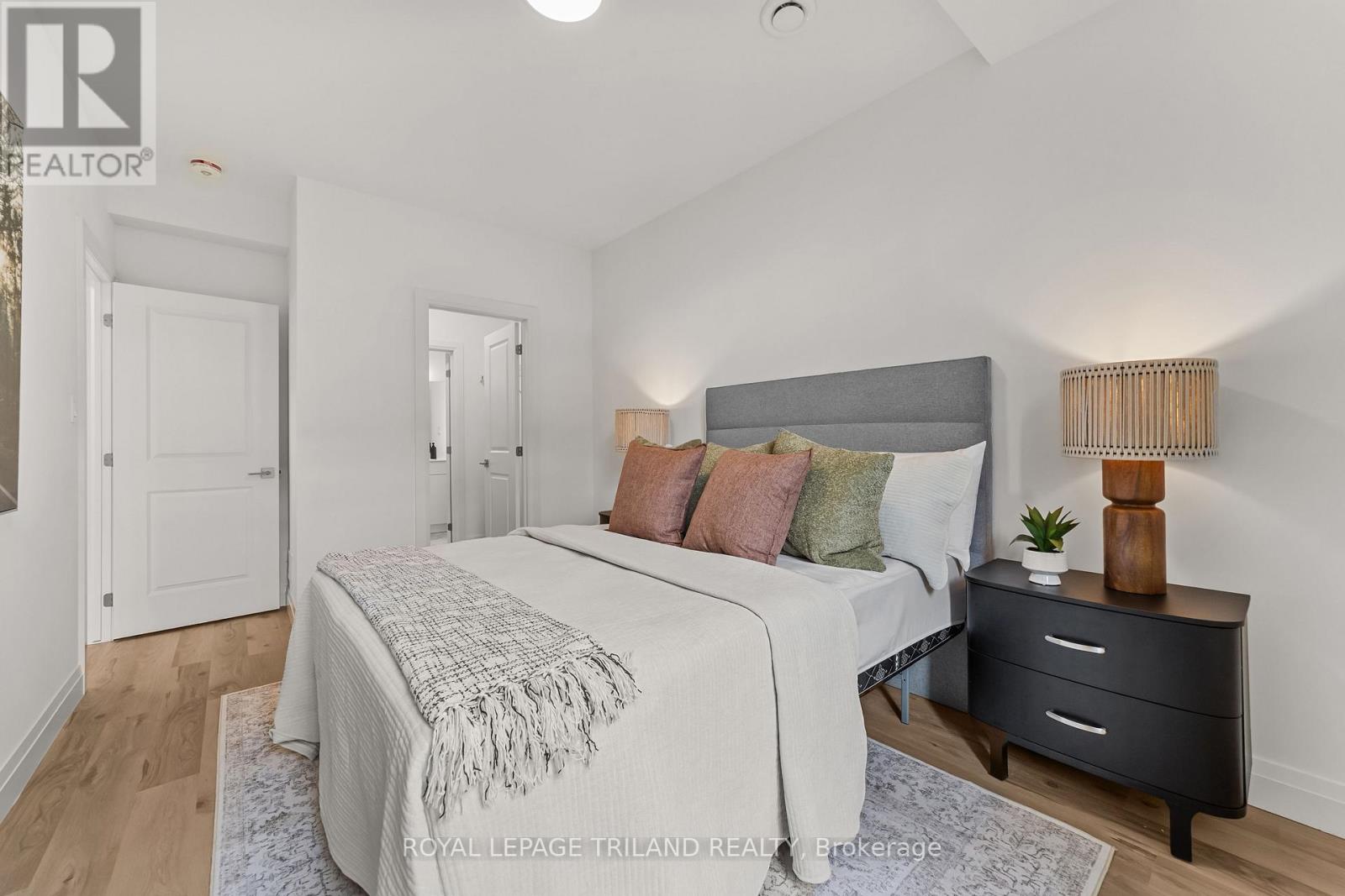 955 Catalpa Square, London North, Ontario  N6G 0T8 - Photo 6 - X13014046