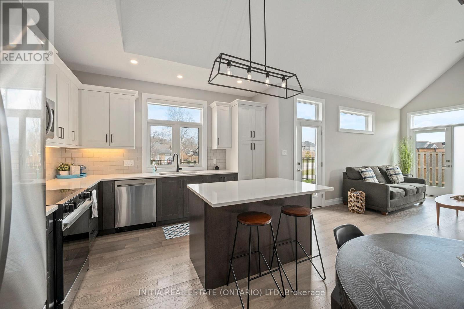 26 - 63 Compass Trail, Central Elgin, Ontario  N5L 0B8 - Photo 14 - X13014092