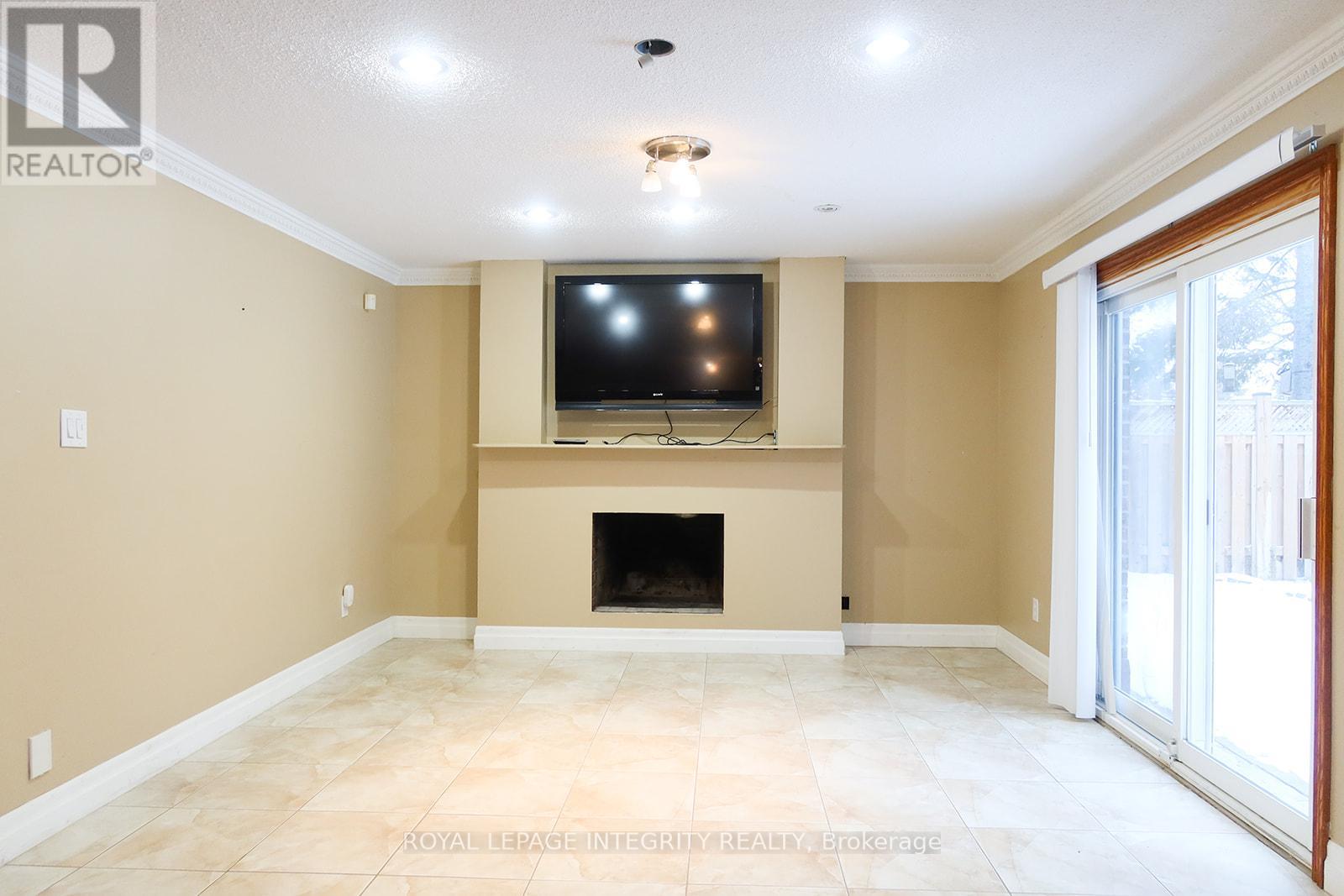 #2 (Lower Unit) - 56 Francis Street, Vaughan, Ontario  L4L 1P6 - Photo 5 - N13014114