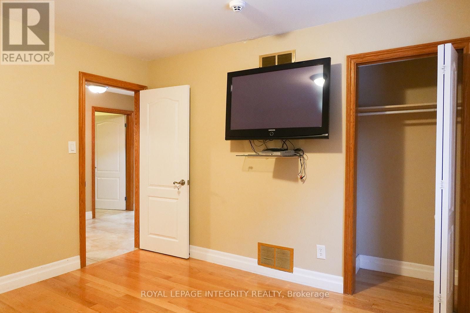 #2 (Lower Unit) - 56 Francis Street, Vaughan, Ontario  L4L 1P6 - Photo 9 - N13014114