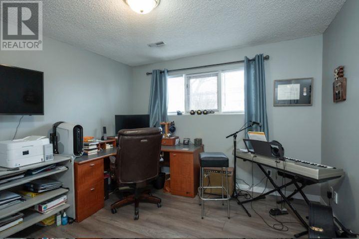 412 Rainbow Street, Thunder Bay, Ontario  P7B 6K2 - Photo 26 - TB2600716