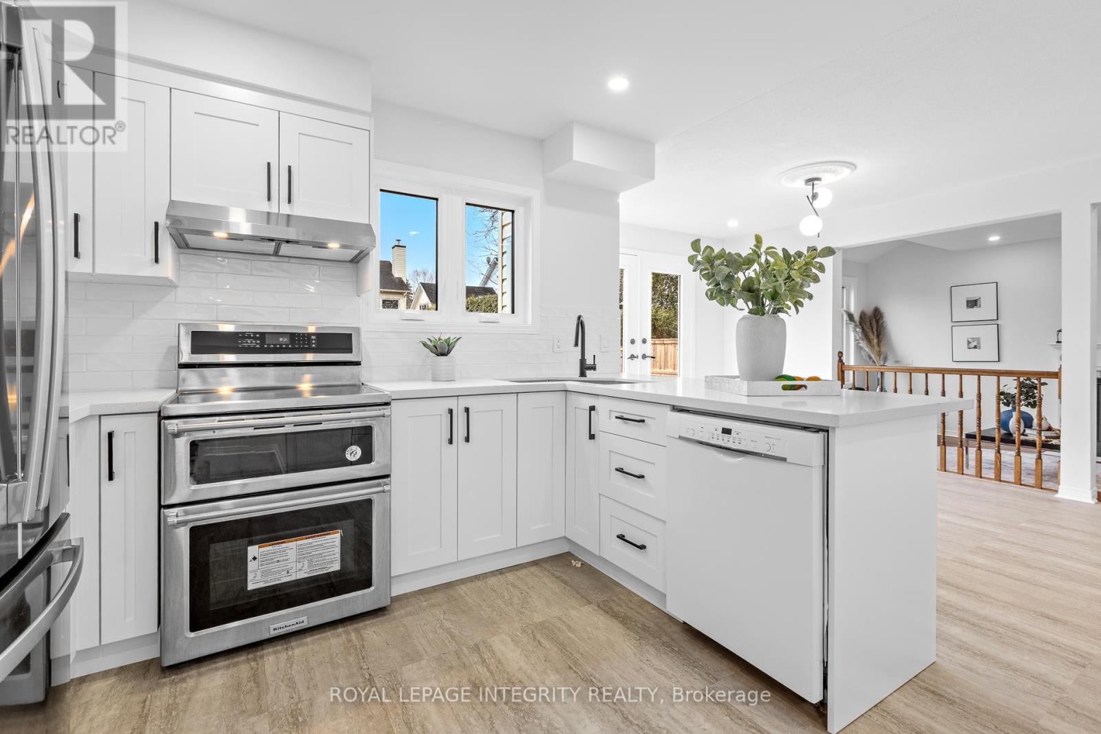 18 Shipley Crescent, Ottawa, Ontario  K2S 1R2 - Photo 13 - X13014036