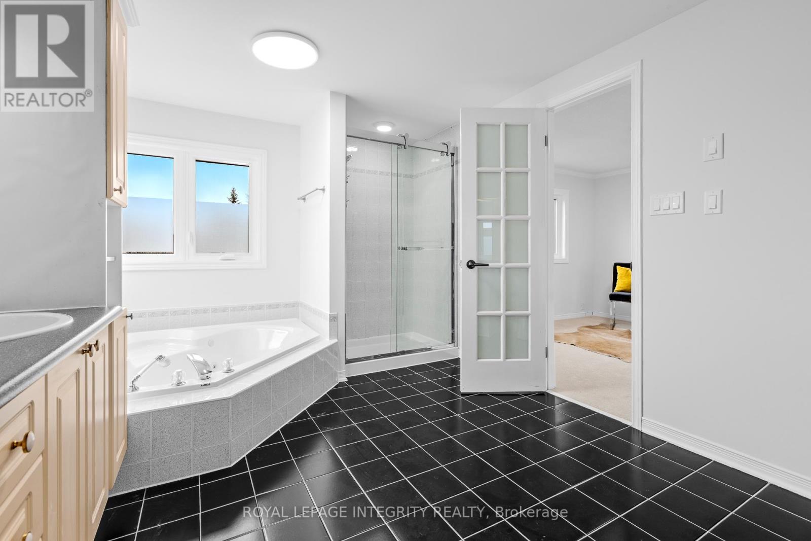 18 Shipley Crescent, Ottawa, Ontario  K2S 1R2 - Photo 26 - X13014036