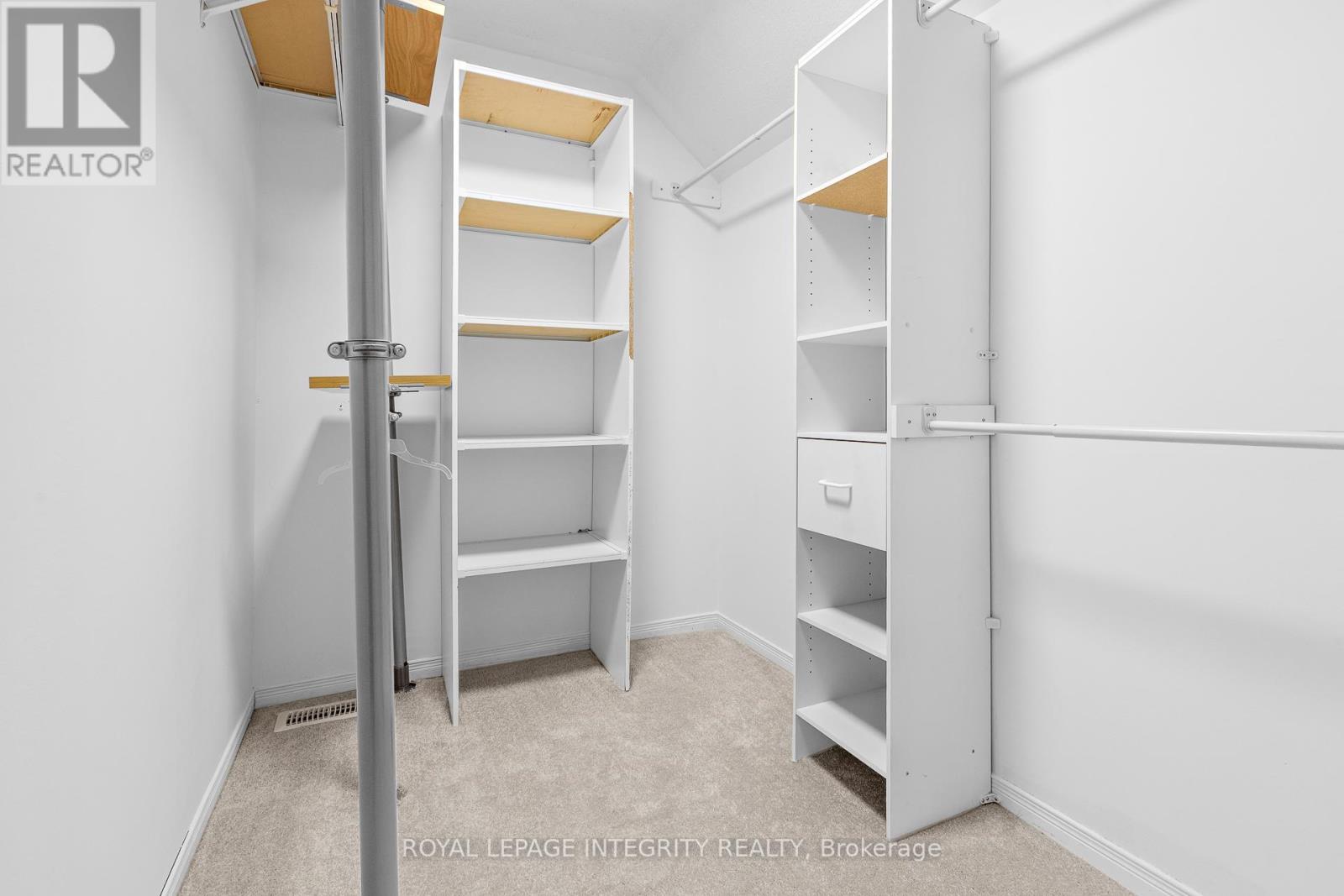 18 Shipley Crescent, Ottawa, Ontario  K2S 1R2 - Photo 27 - X13014036