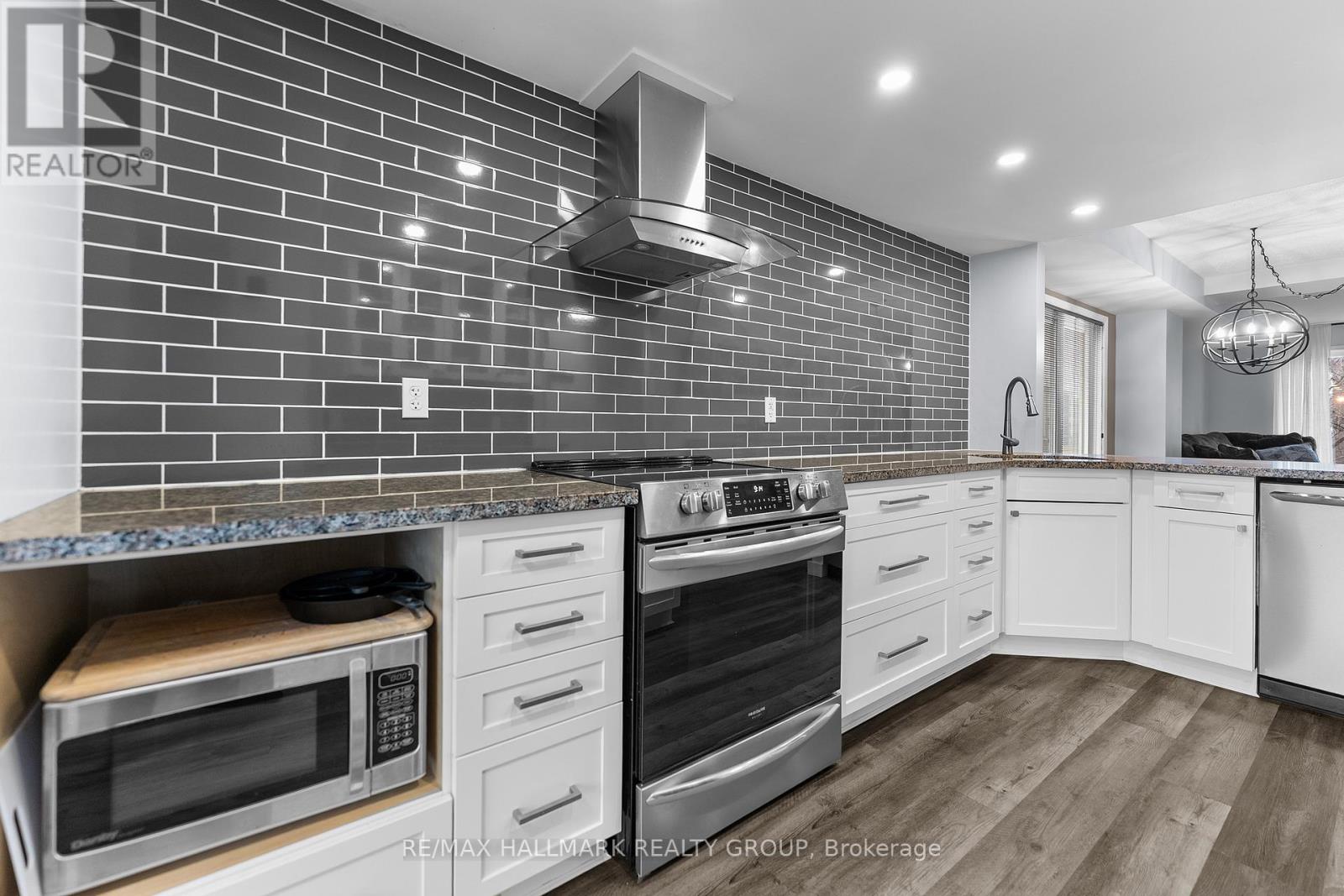 12 Lakepointe Drive, Ottawa, Ontario  K4A 5E3 - Photo 11 - X13014174