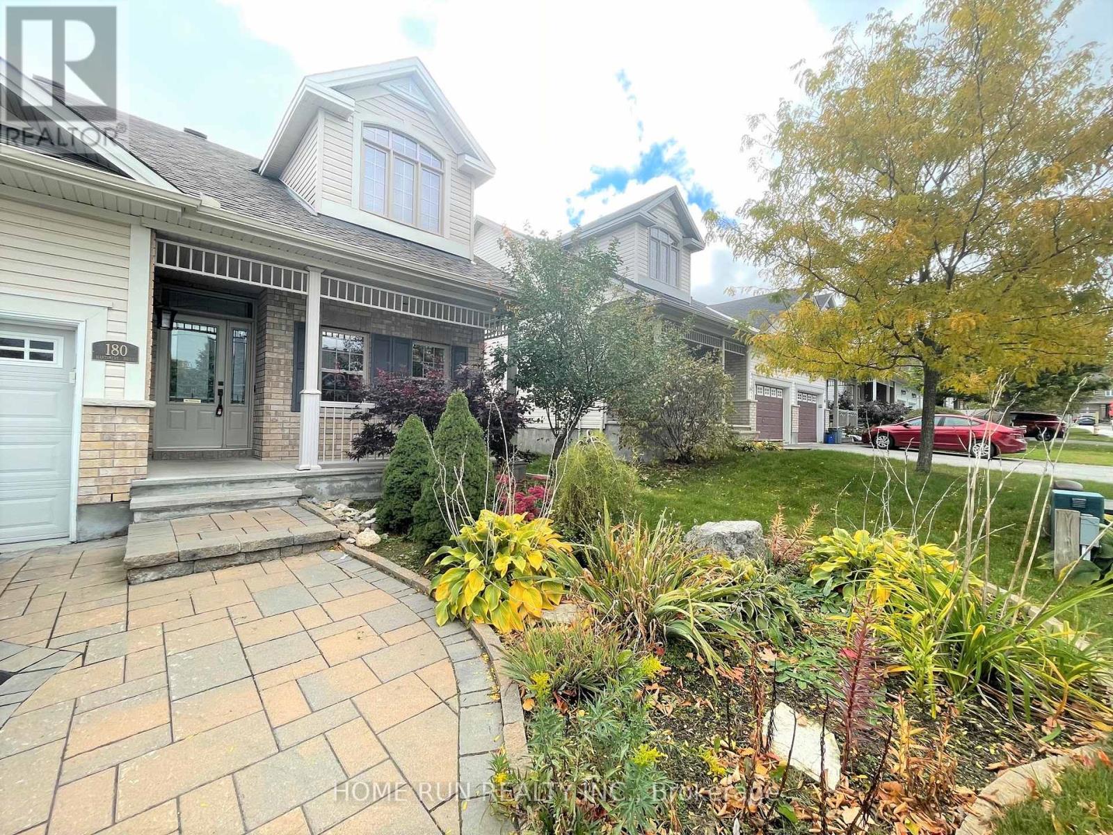 180 Hartsmere Drive, Ottawa, Ontario  K2S 2H4 - Photo 2 - X13014212