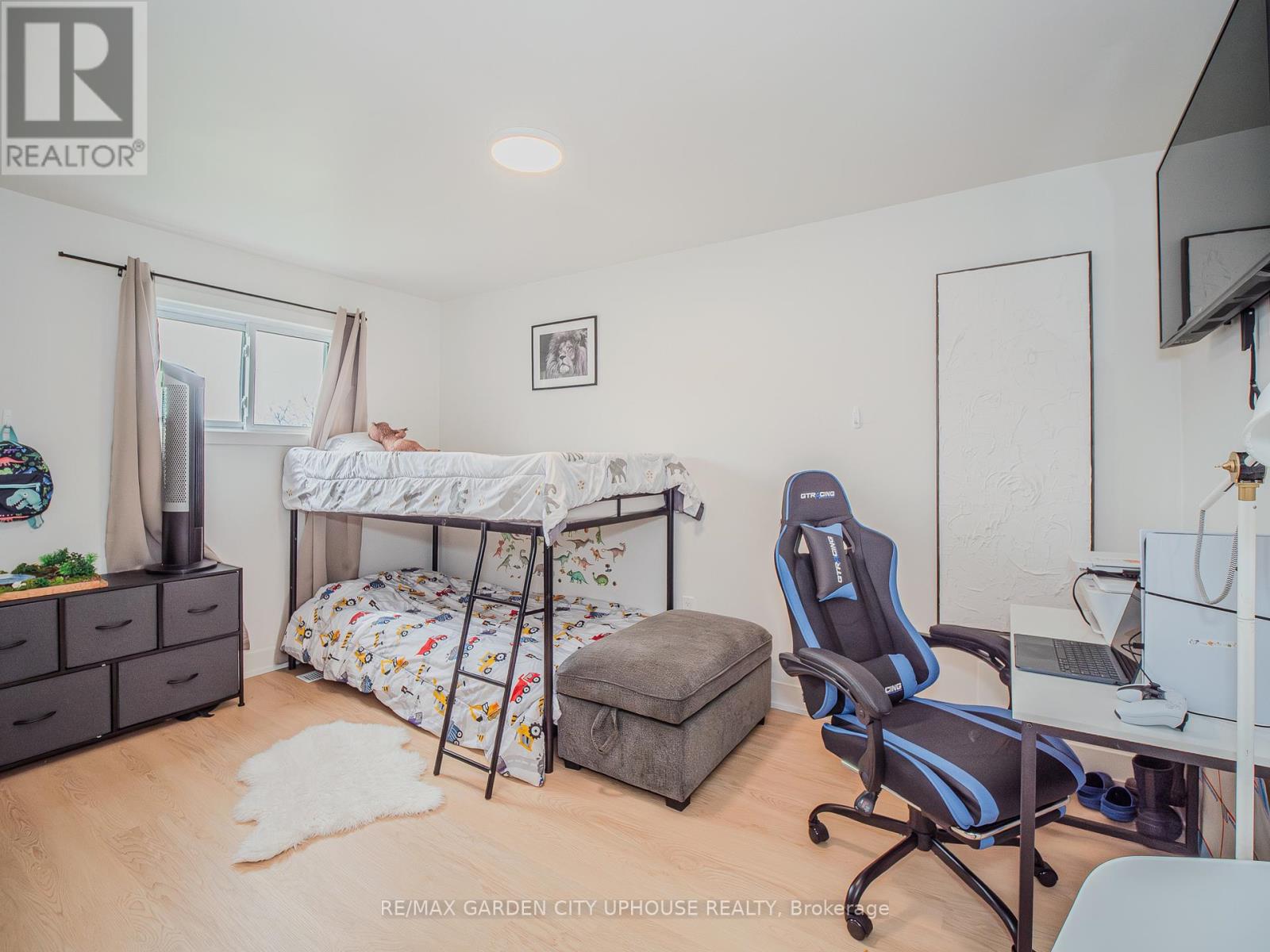 9013 Netherby Road, Niagara Falls, Ontario  L3B 5N7 - Photo 12 - X13014226