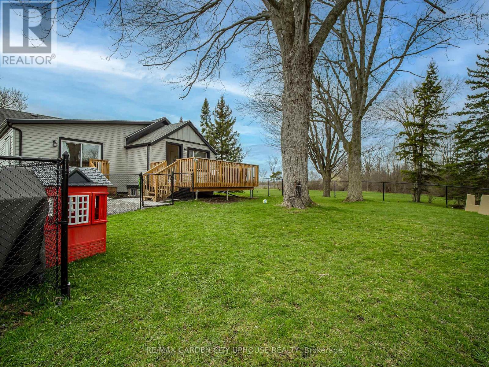 9013 Netherby Road, Niagara Falls, Ontario  L3B 5N7 - Photo 17 - X13014226