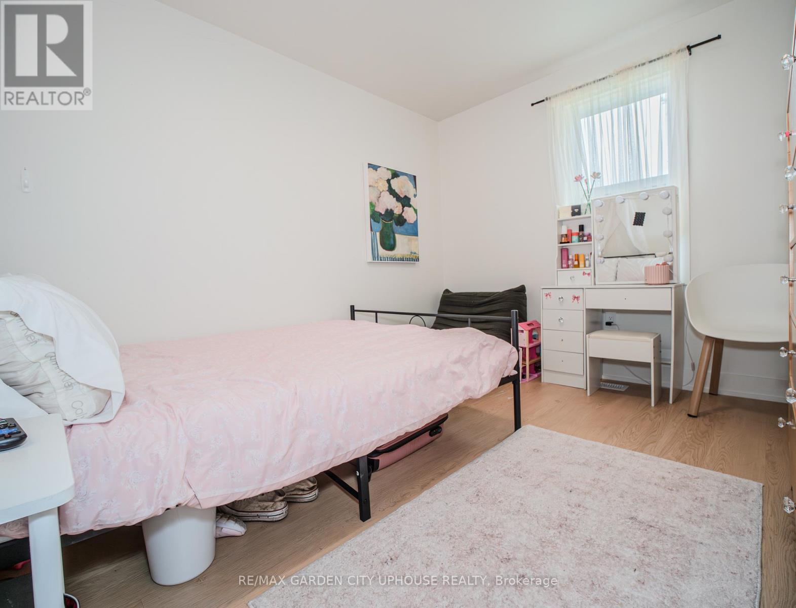 9013 Netherby Road, Niagara Falls, Ontario  L3B 5N7 - Photo 8 - X13014226