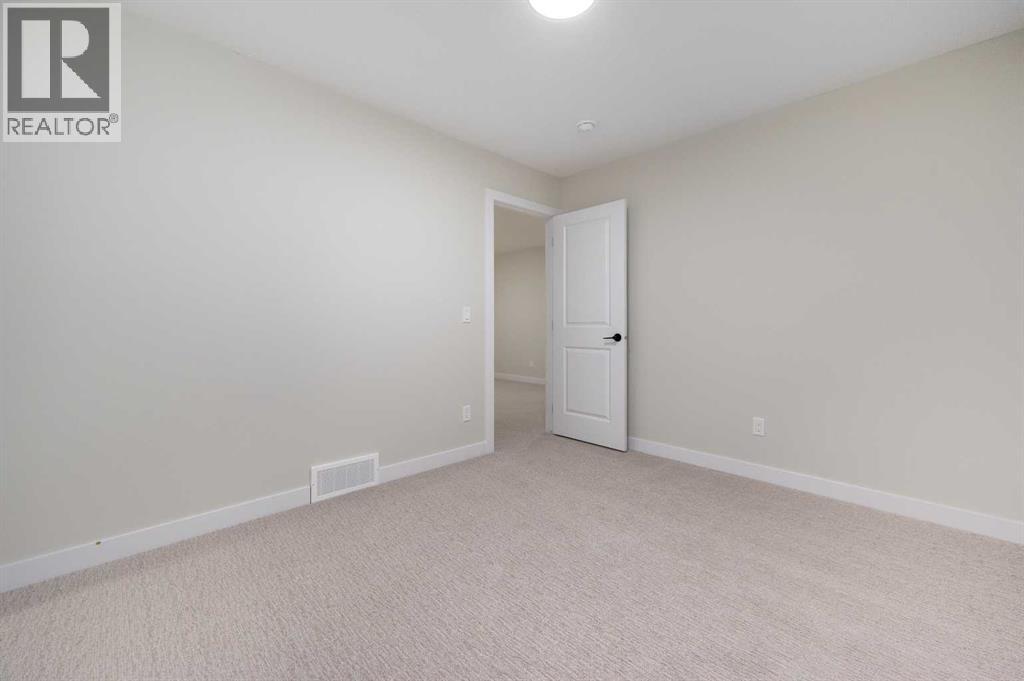 84 Waterford Manor, Chestermere, Alberta  T1X 2T9 - Photo 26 - A2302935