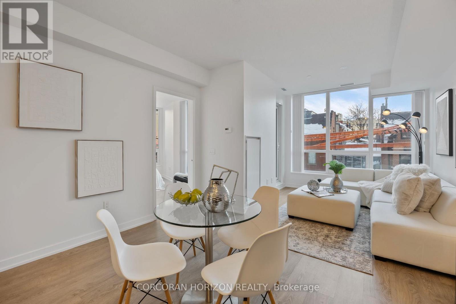 210 - 99 John Street, Toronto, Ontario  M5V 0S6 - Photo 10 - C13014098