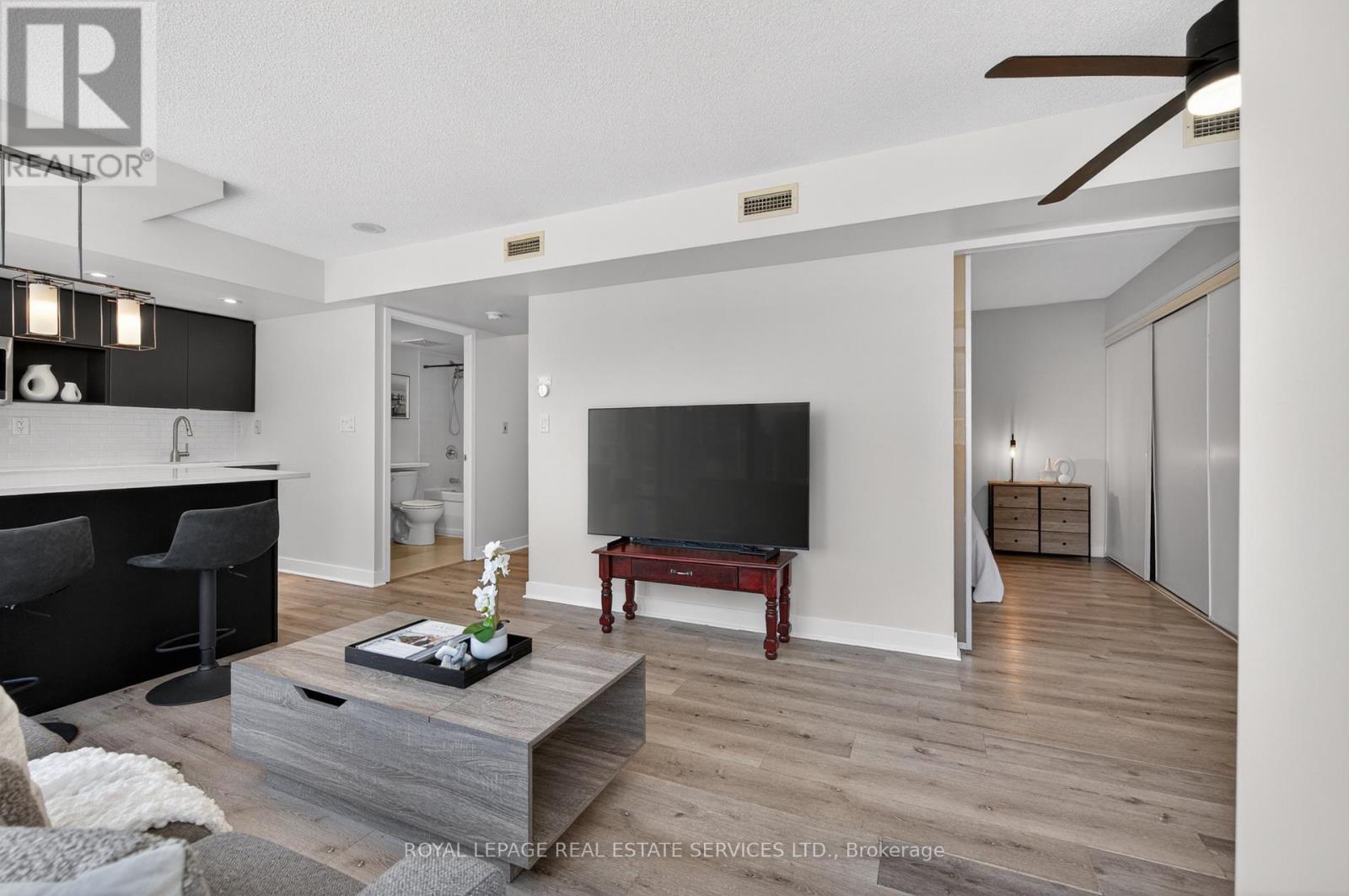 623 - 15 Brunel Court, Toronto, Ontario  M5V 3Y6 - Photo 16 - C13014198