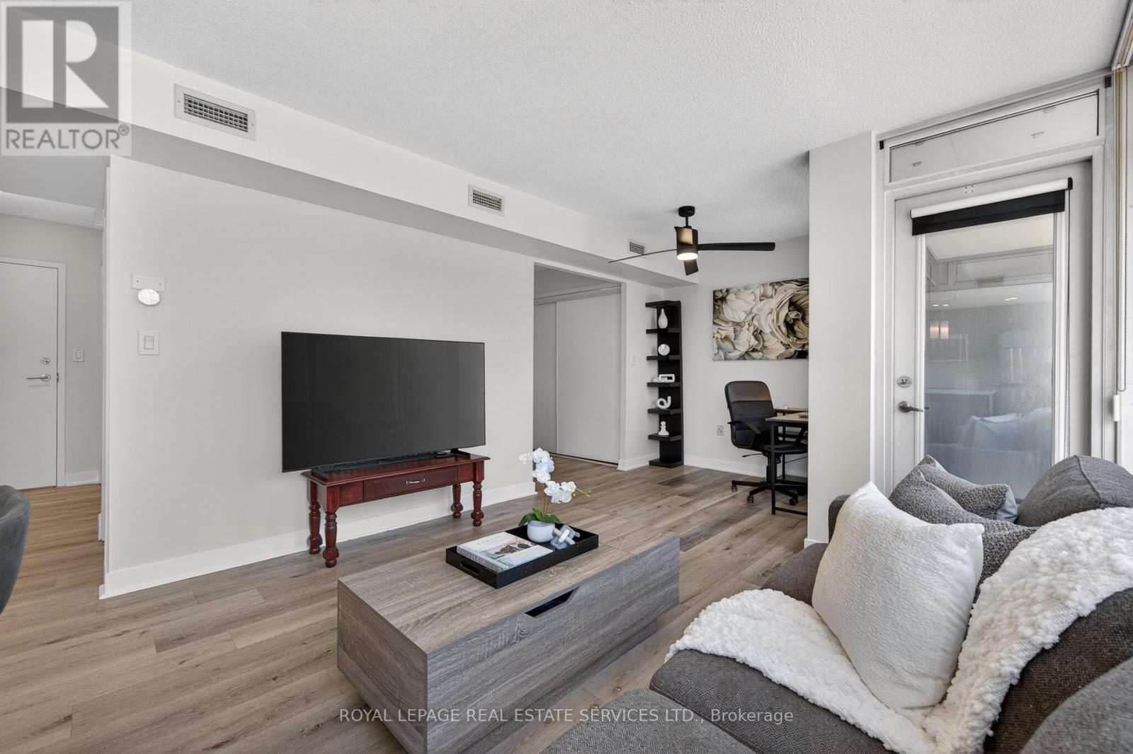 623 - 15 Brunel Court, Toronto, Ontario  M5V 3Y6 - Photo 17 - C13014198