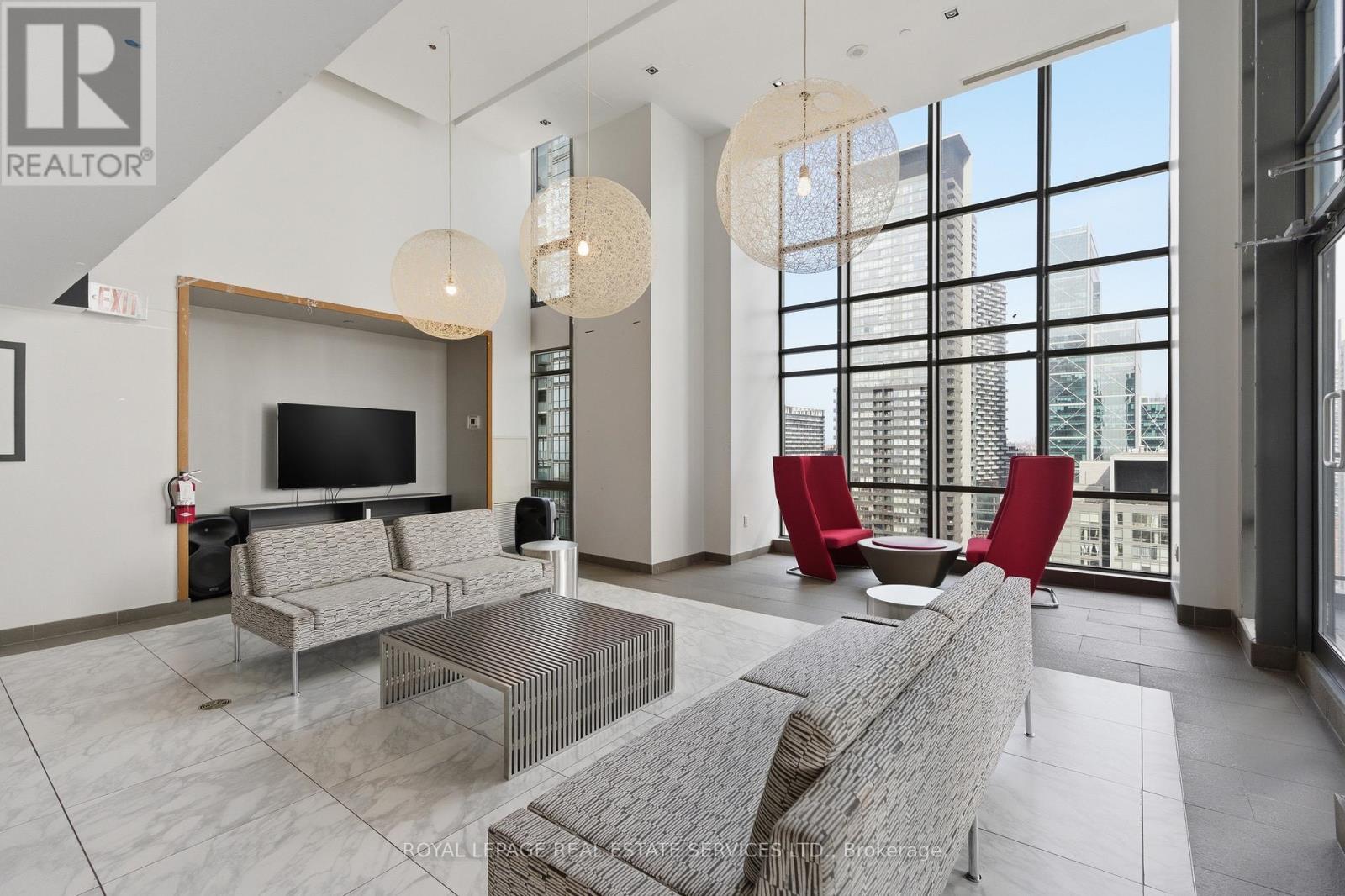 623 - 15 Brunel Court, Toronto, Ontario  M5V 3Y6 - Photo 43 - C13014198