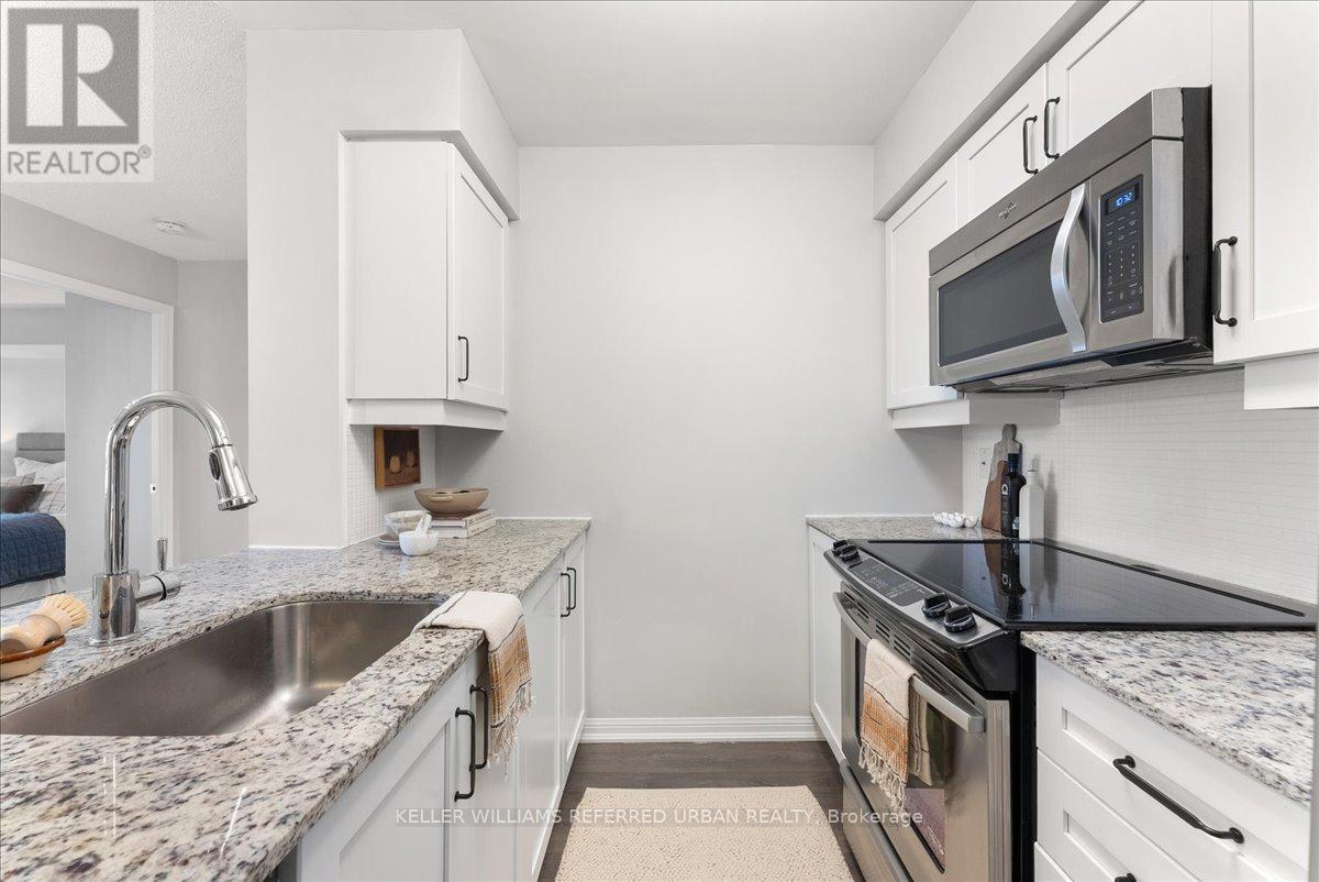 1010 - 35 Bastion Street, Toronto, Ontario  M5V 0C1 - Photo 4 - C13014216