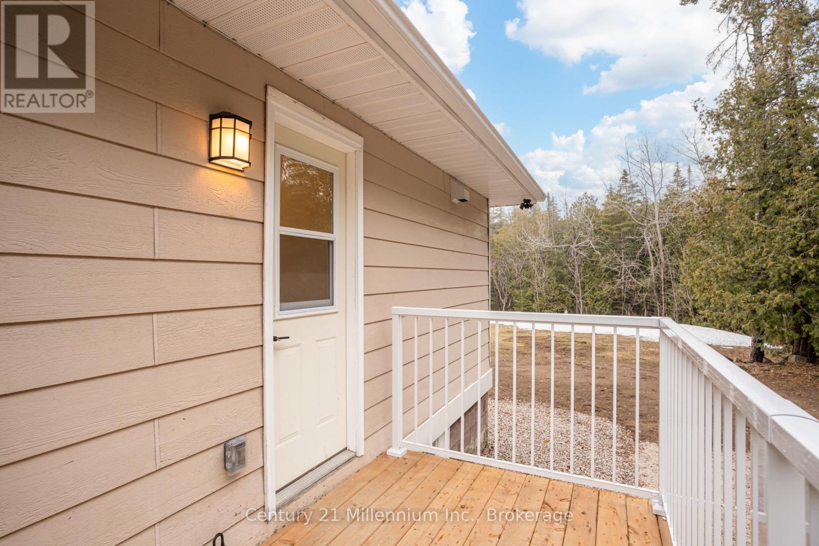 12 Nicholas Street, Northern Bruce Peninsula, Ontario  N0H 2G0 - Photo 32 - X13014048