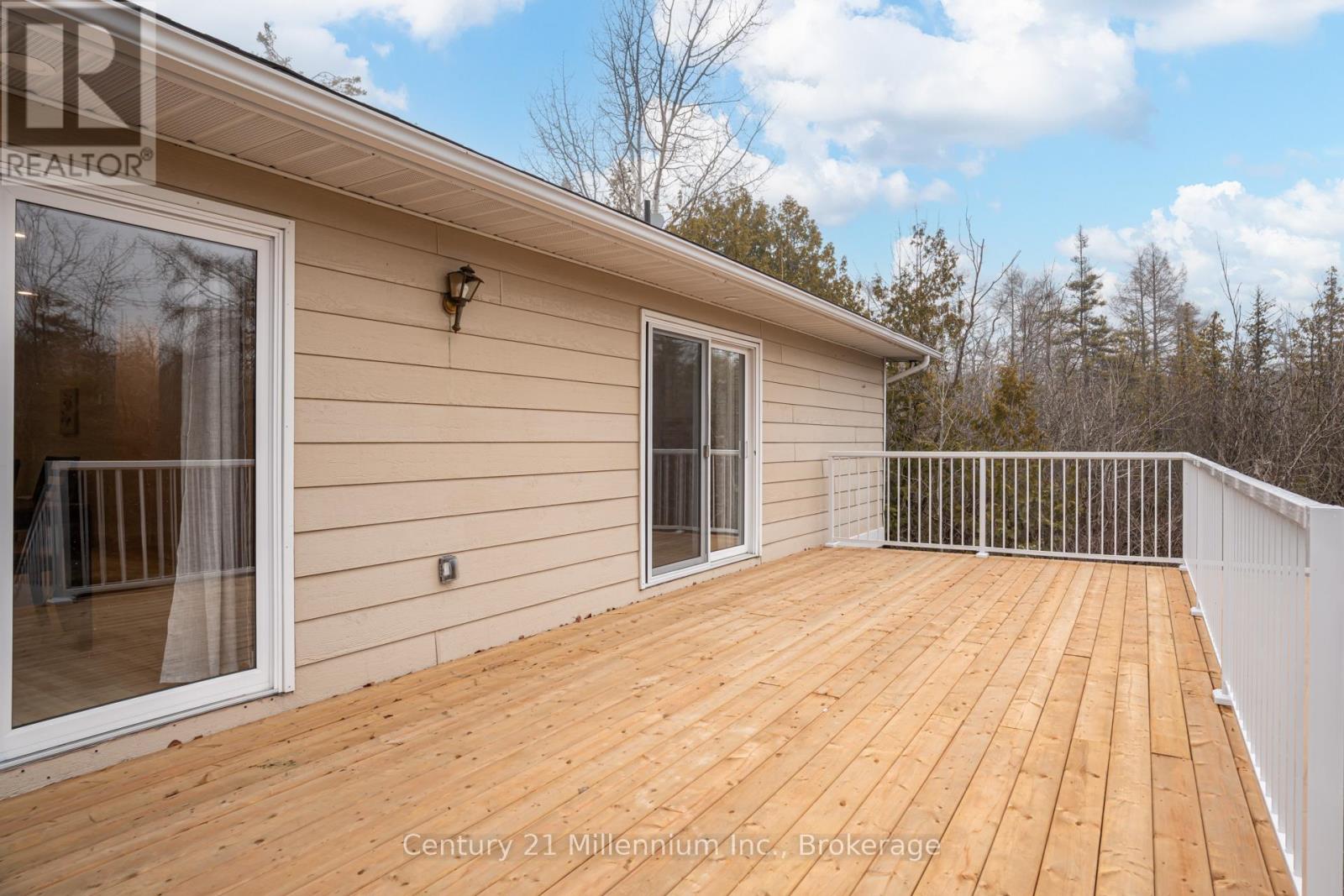 12 Nicholas Street, Northern Bruce Peninsula, Ontario  N0H 2G0 - Photo 34 - X13014048