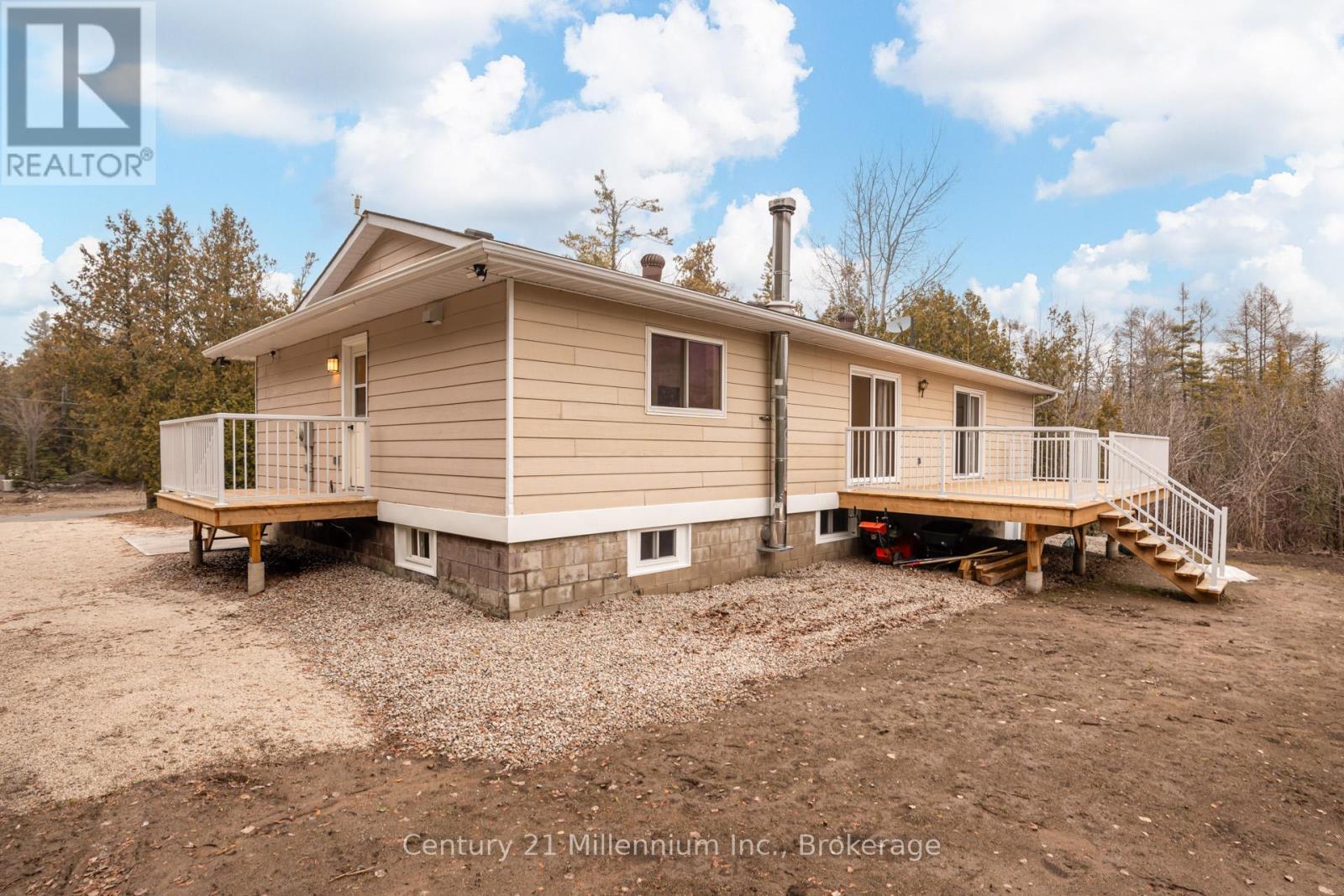 12 Nicholas Street, Northern Bruce Peninsula, Ontario  N0H 2G0 - Photo 38 - X13014048