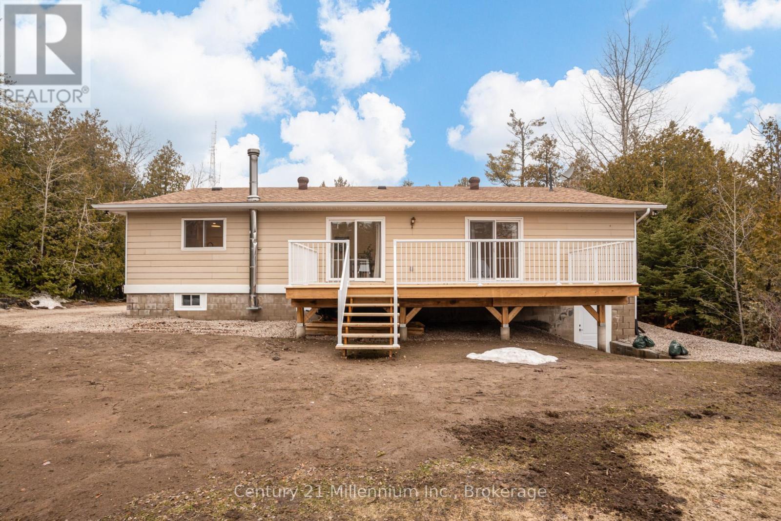 12 Nicholas Street, Northern Bruce Peninsula, Ontario  N0H 2G0 - Photo 39 - X13014048