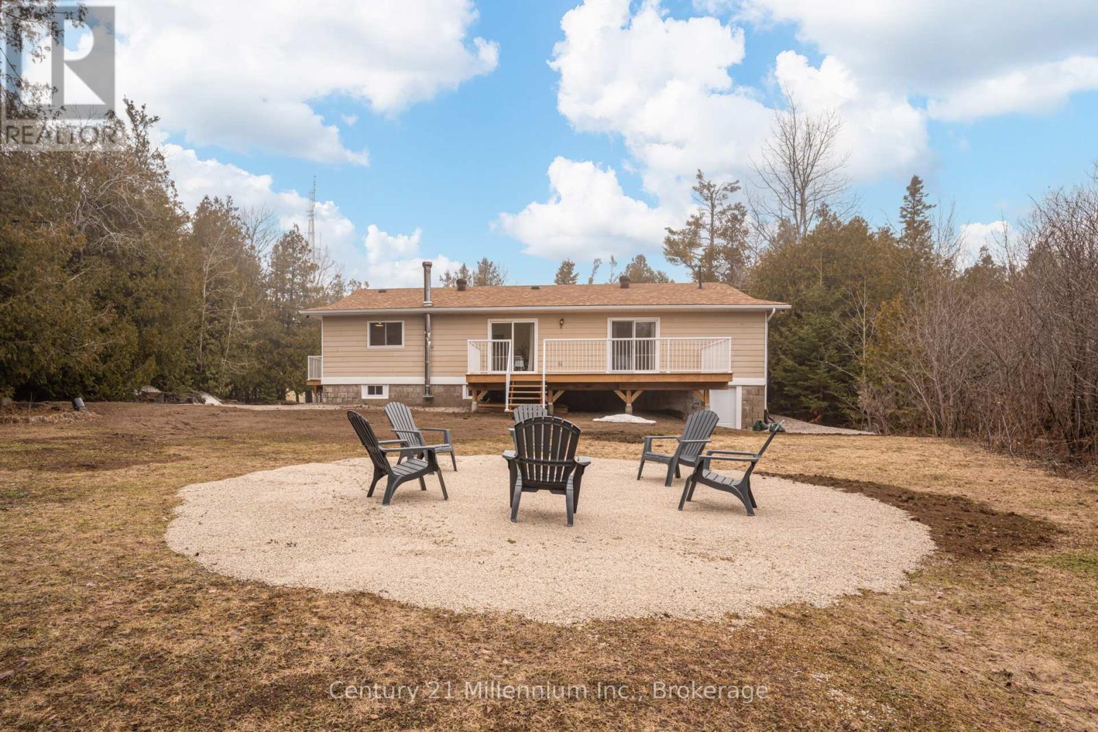 12 Nicholas Street, Northern Bruce Peninsula, Ontario  N0H 2G0 - Photo 41 - X13014048