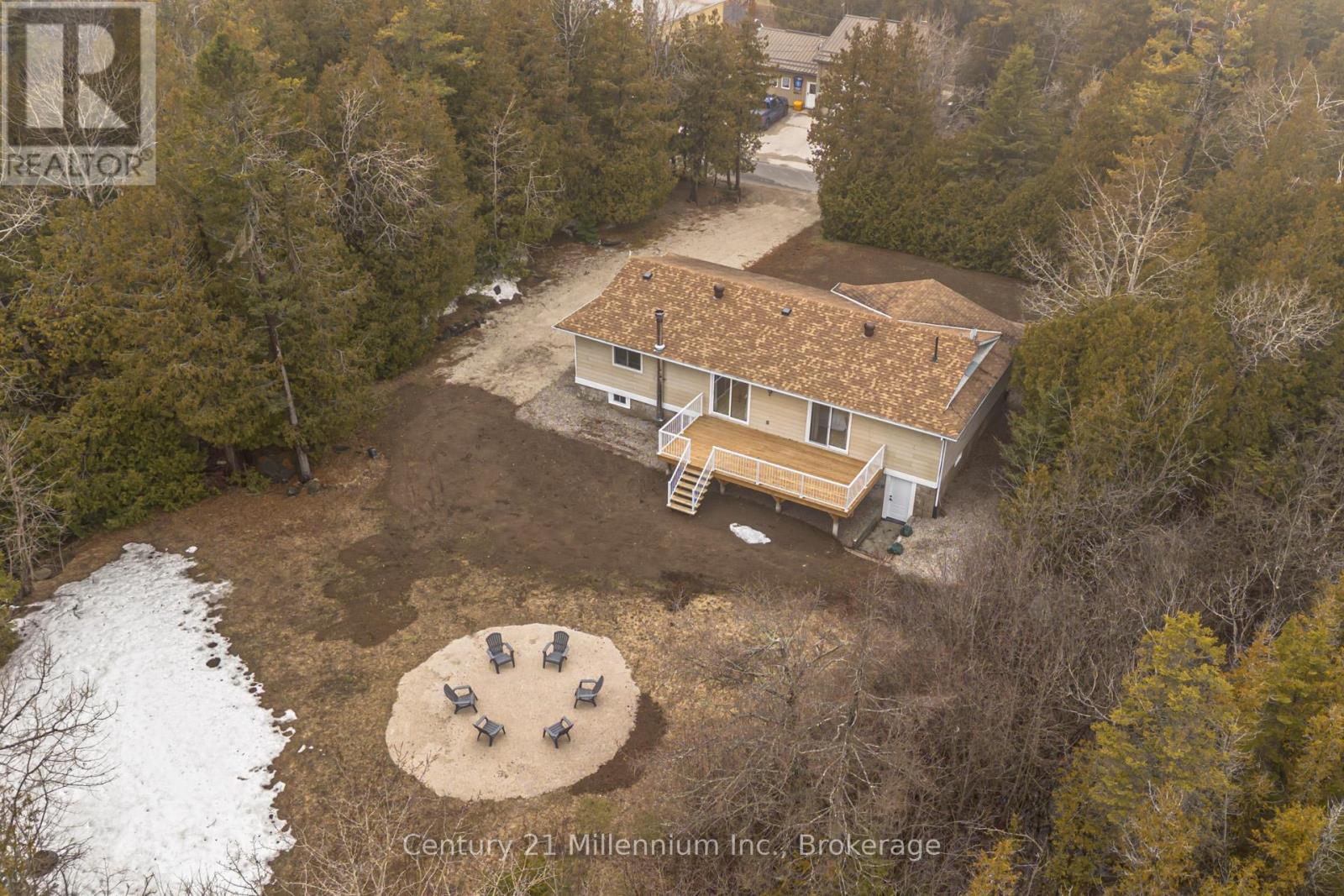 12 Nicholas Street, Northern Bruce Peninsula, Ontario  N0H 2G0 - Photo 47 - X13014048