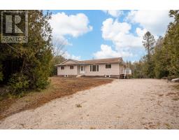 12 NICHOLAS STREET, northern bruce peninsula, Ontario