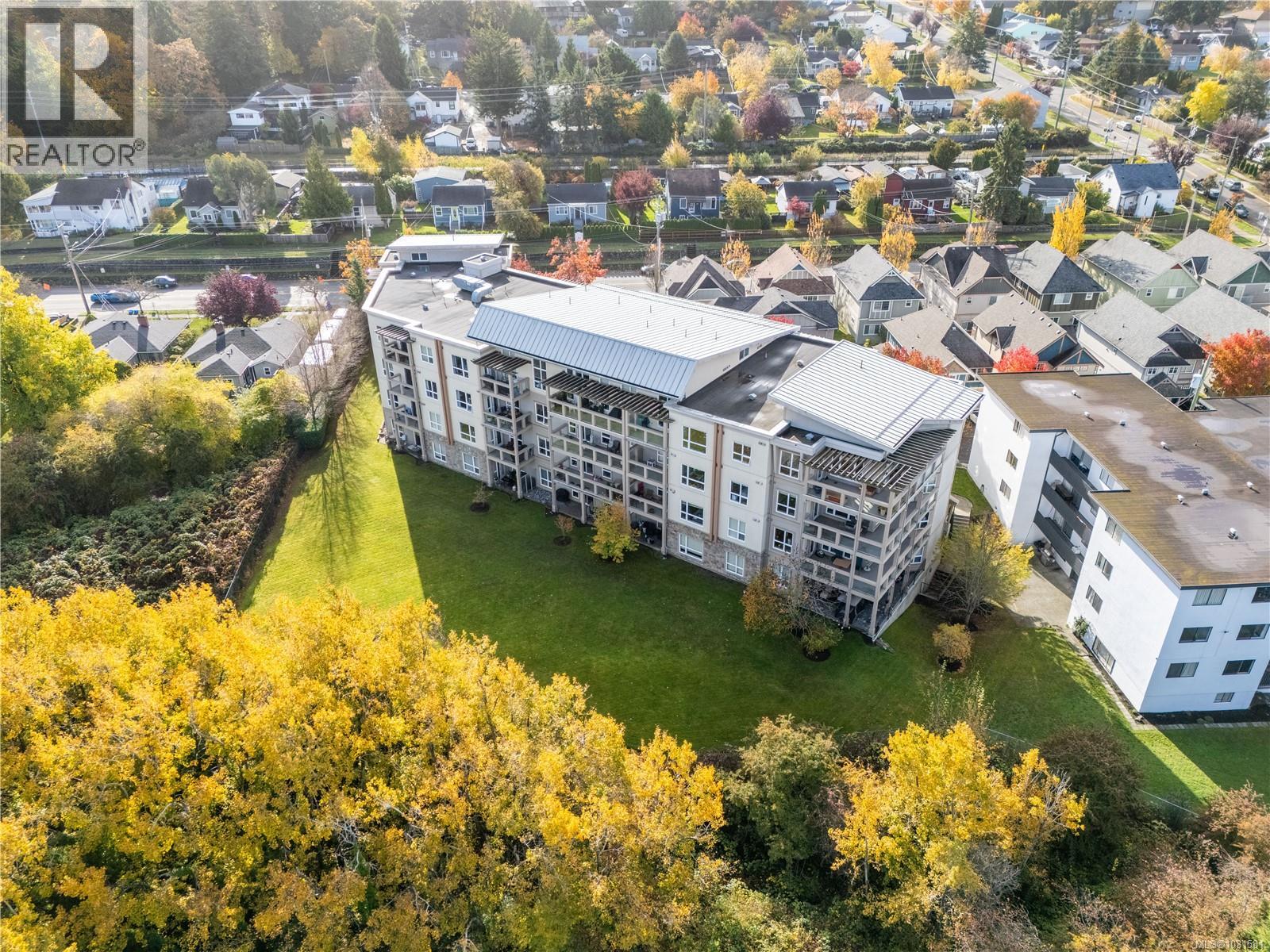 406 1156 Colville Rd, Esquimalt, British Columbia  V9A 4P7 - Photo 48 - 1031581