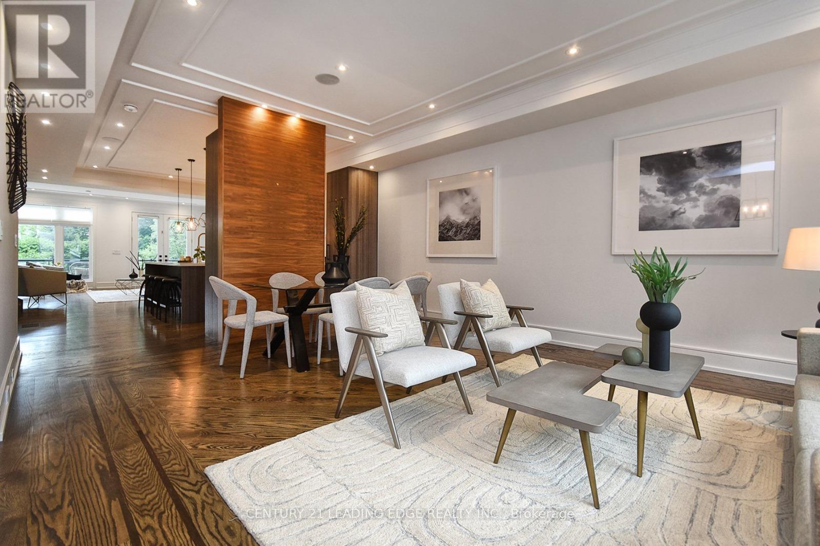 119 Stibbard Avenue, Toronto, Ontario  M4P 2B9 - Photo 6 - C13011698