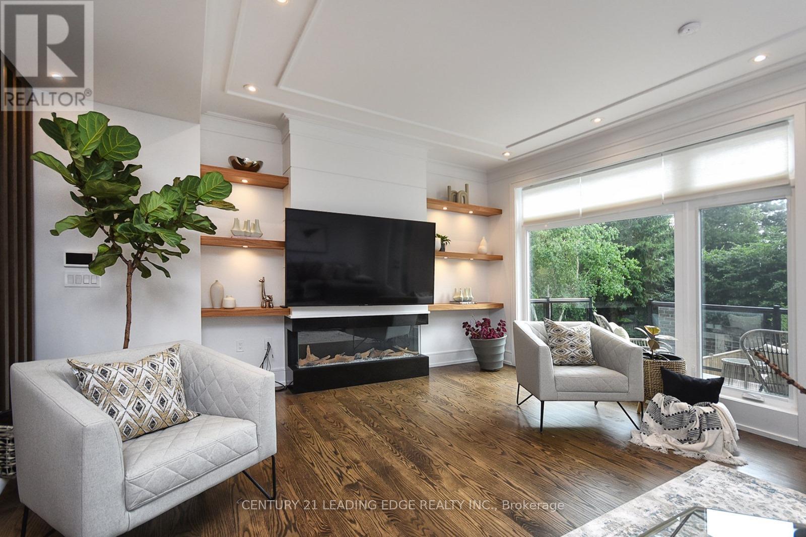 119 Stibbard Avenue, Toronto, Ontario  M4P 2B9 - Photo 15 - C13011698